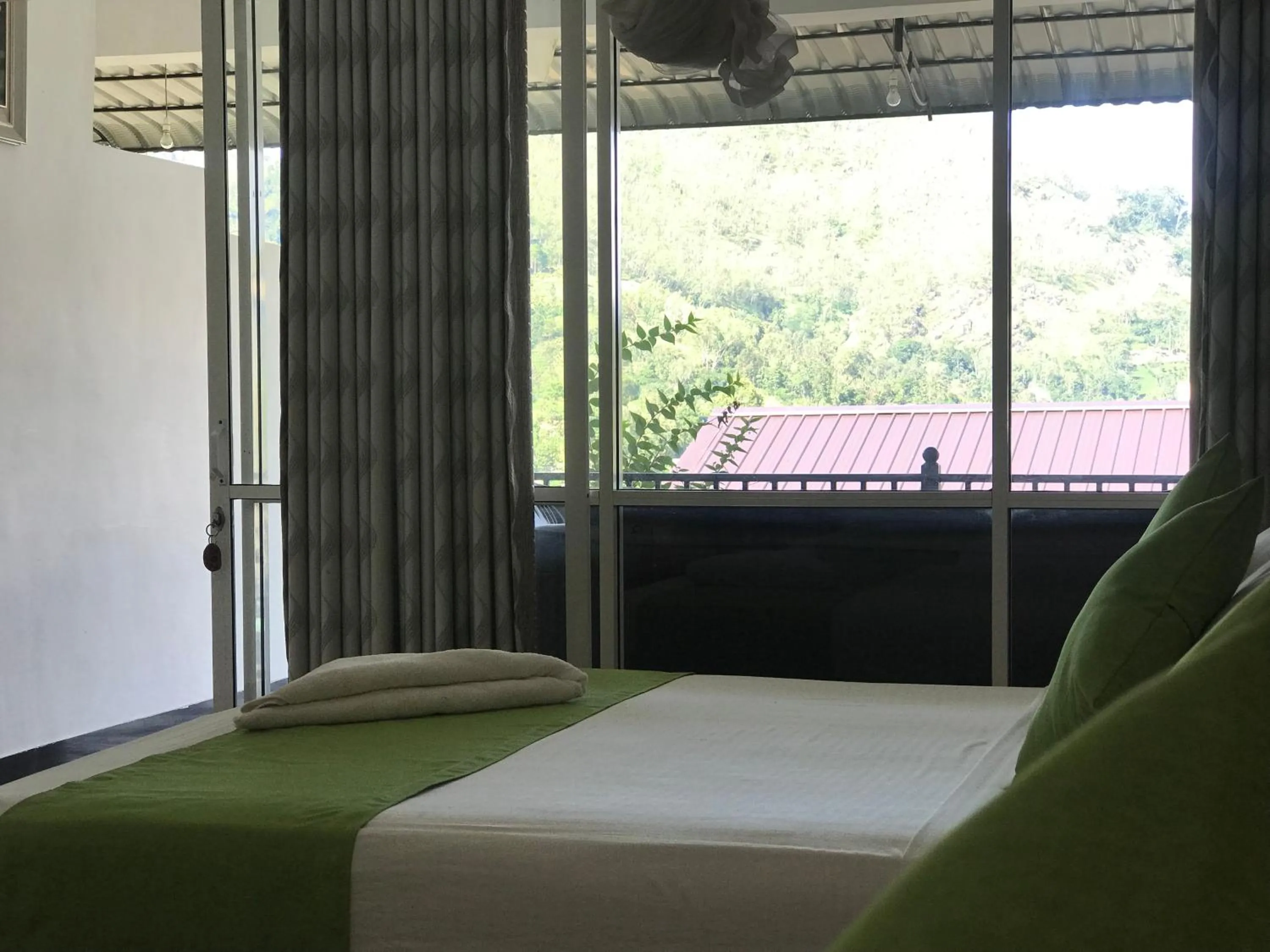 Bedroom in Belmond Ella