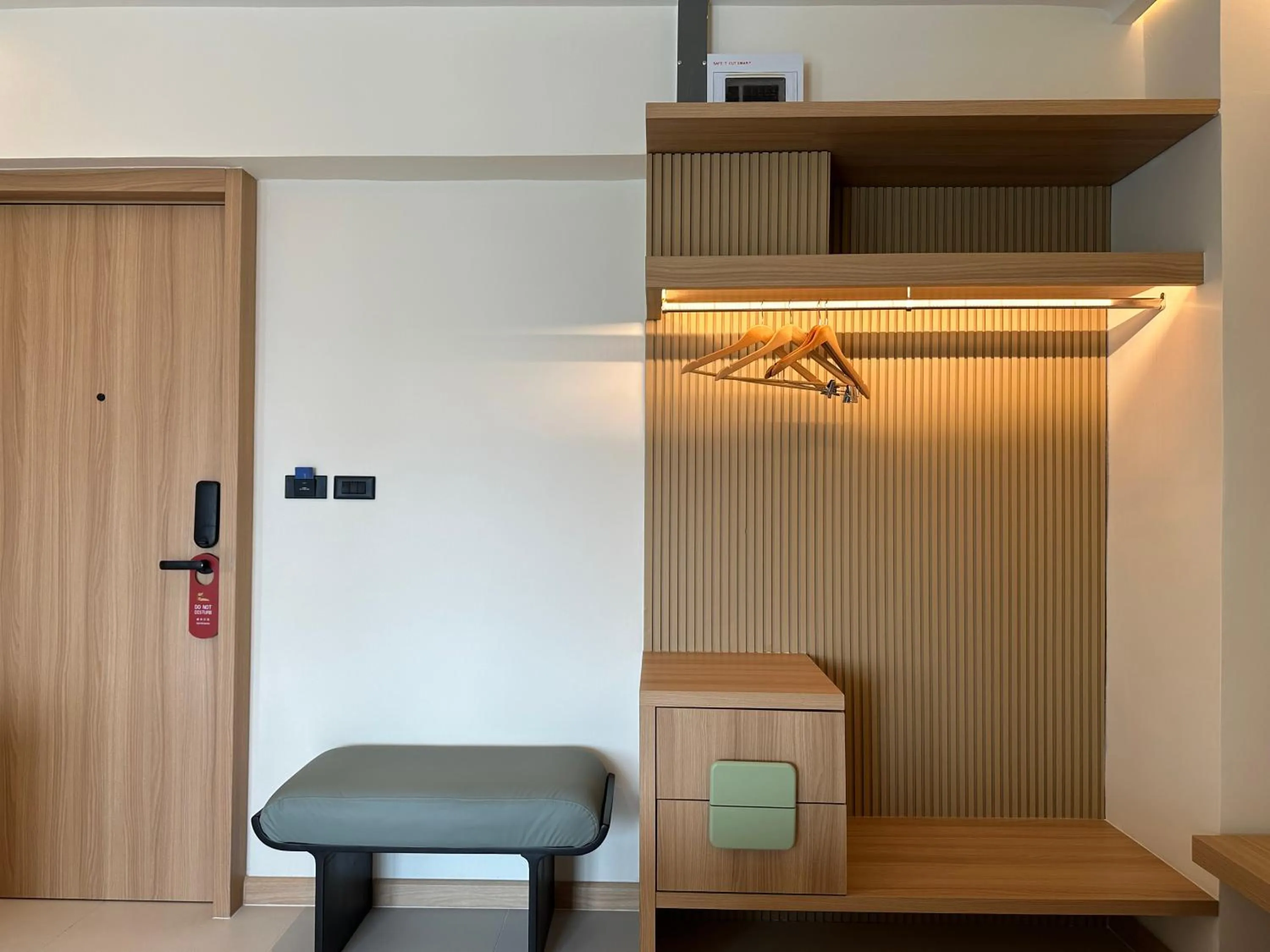 wardrobe in Jace hotel