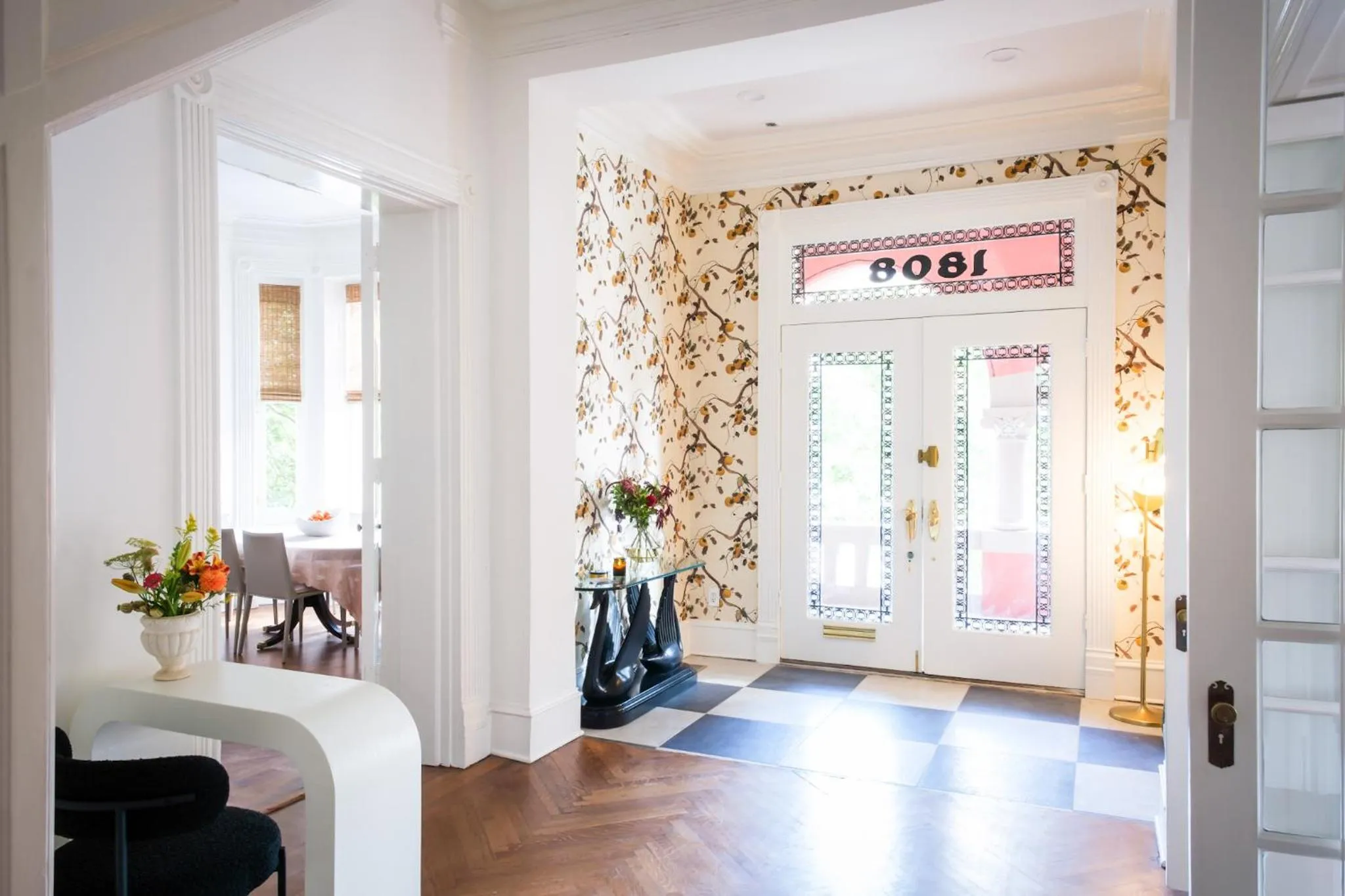 Facade/entrance in Swann House