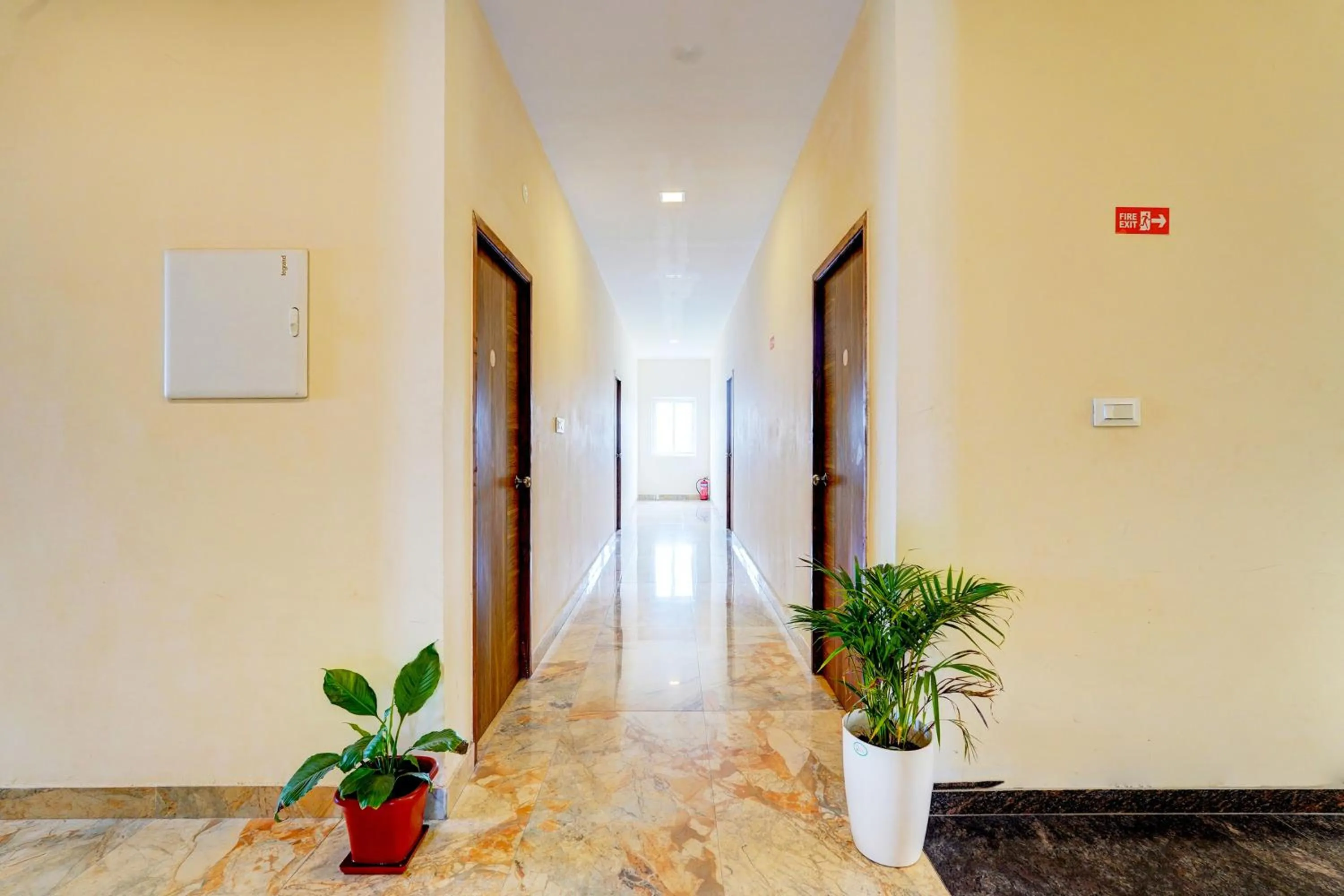 Lobby or reception in Super Hotel O Sriperambadhur formerly Radha Residency