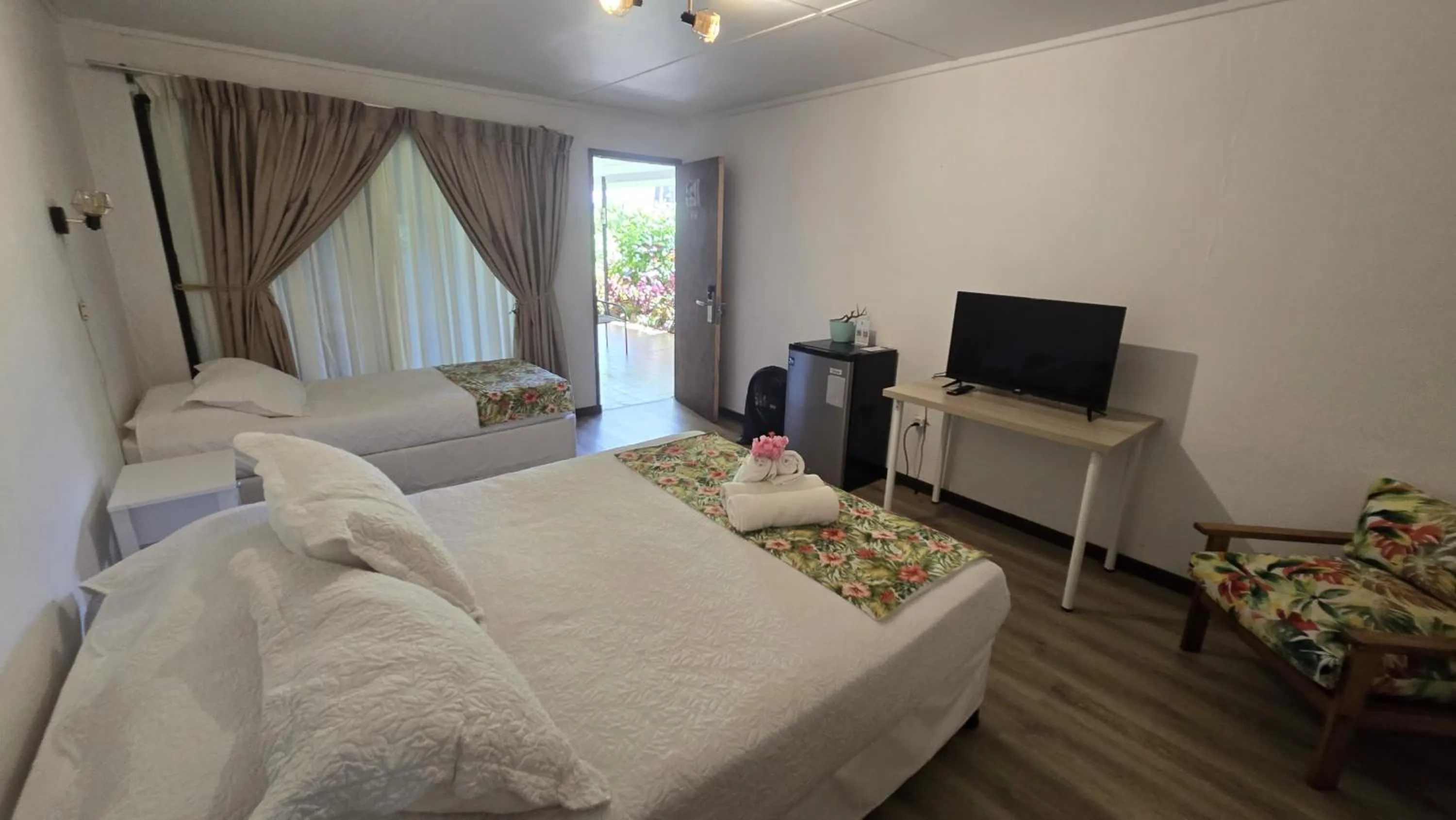 Bed in Hotel Hotu Matua by EI