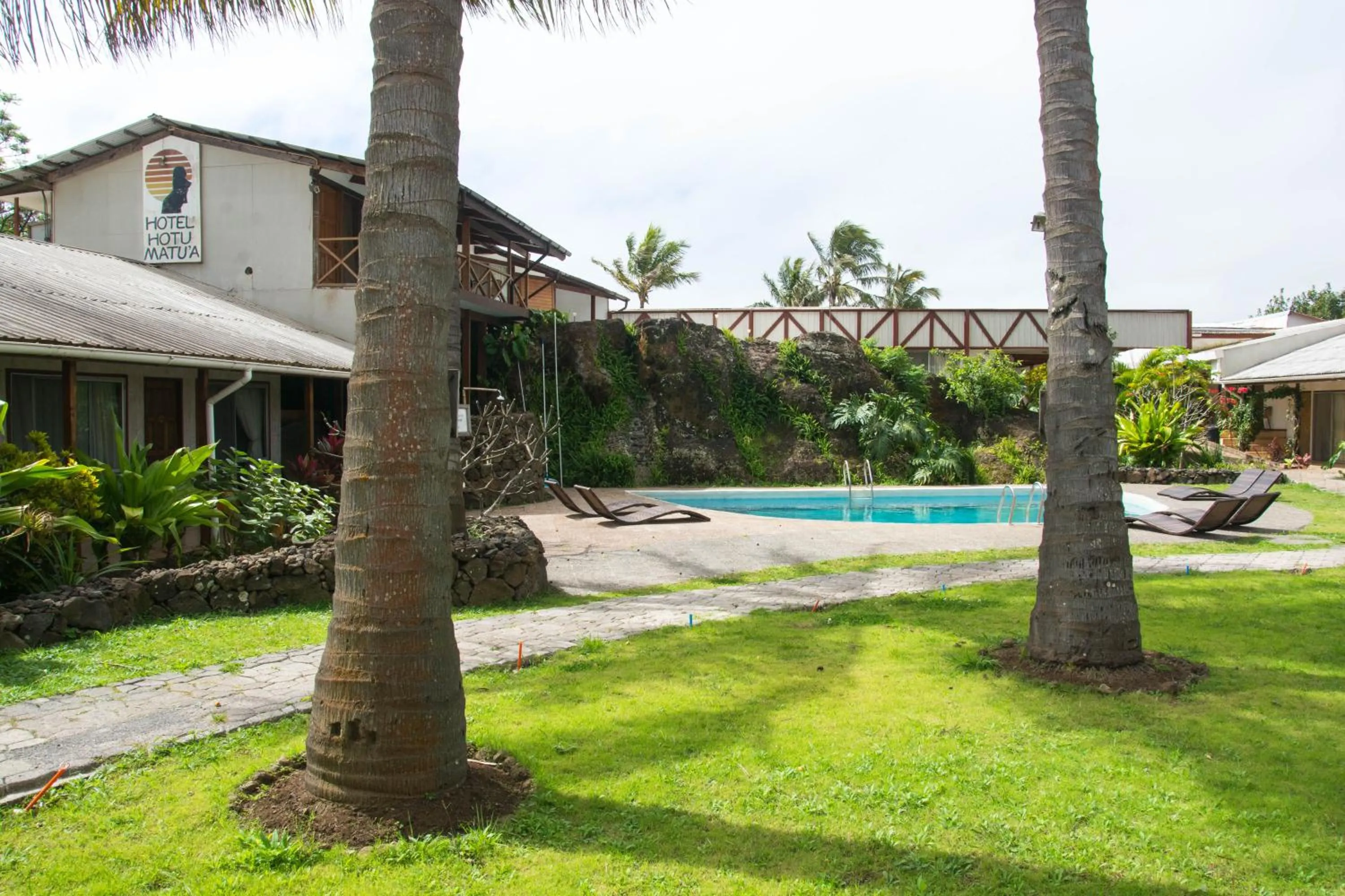 Pool view in Hotel Hotu Matua by EI