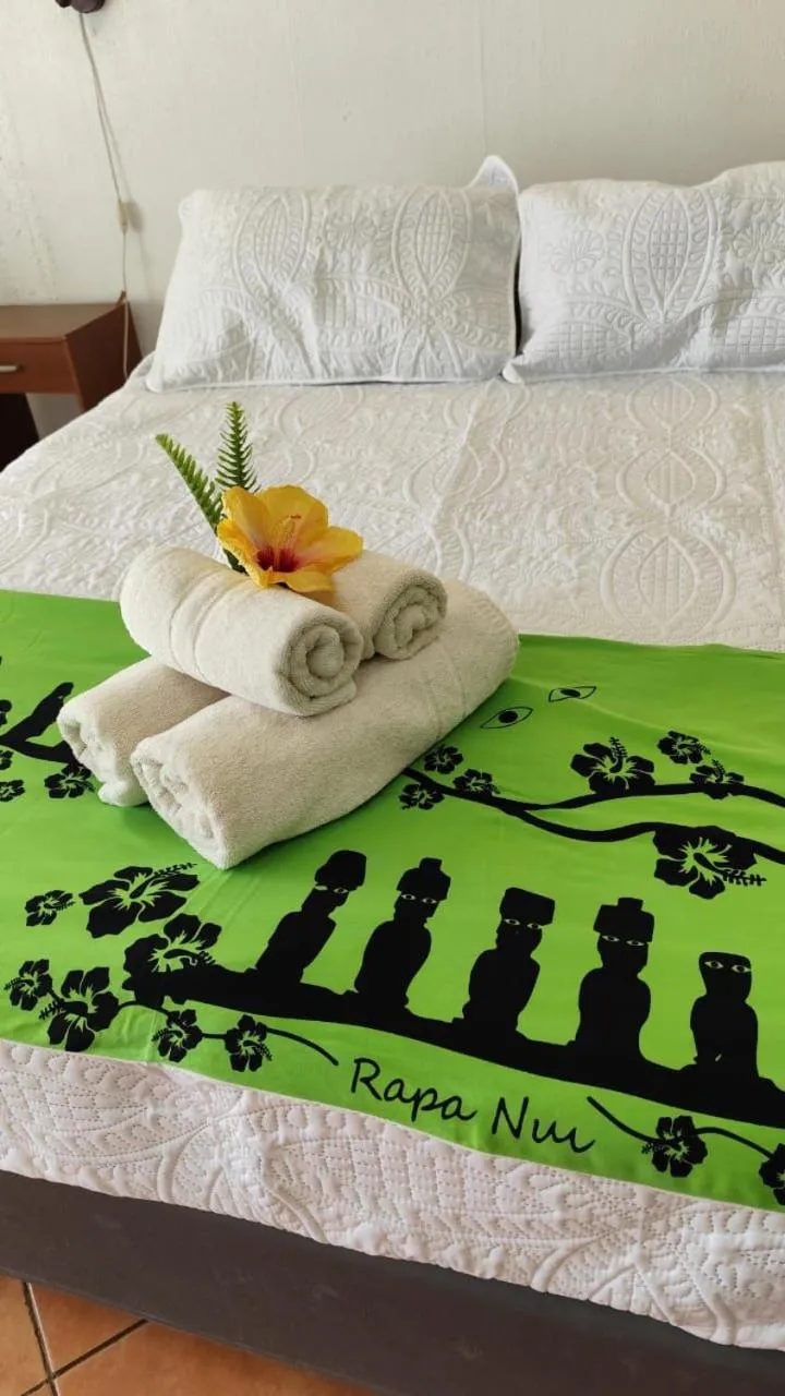 Bed in Hotel Hotu Matua by EI