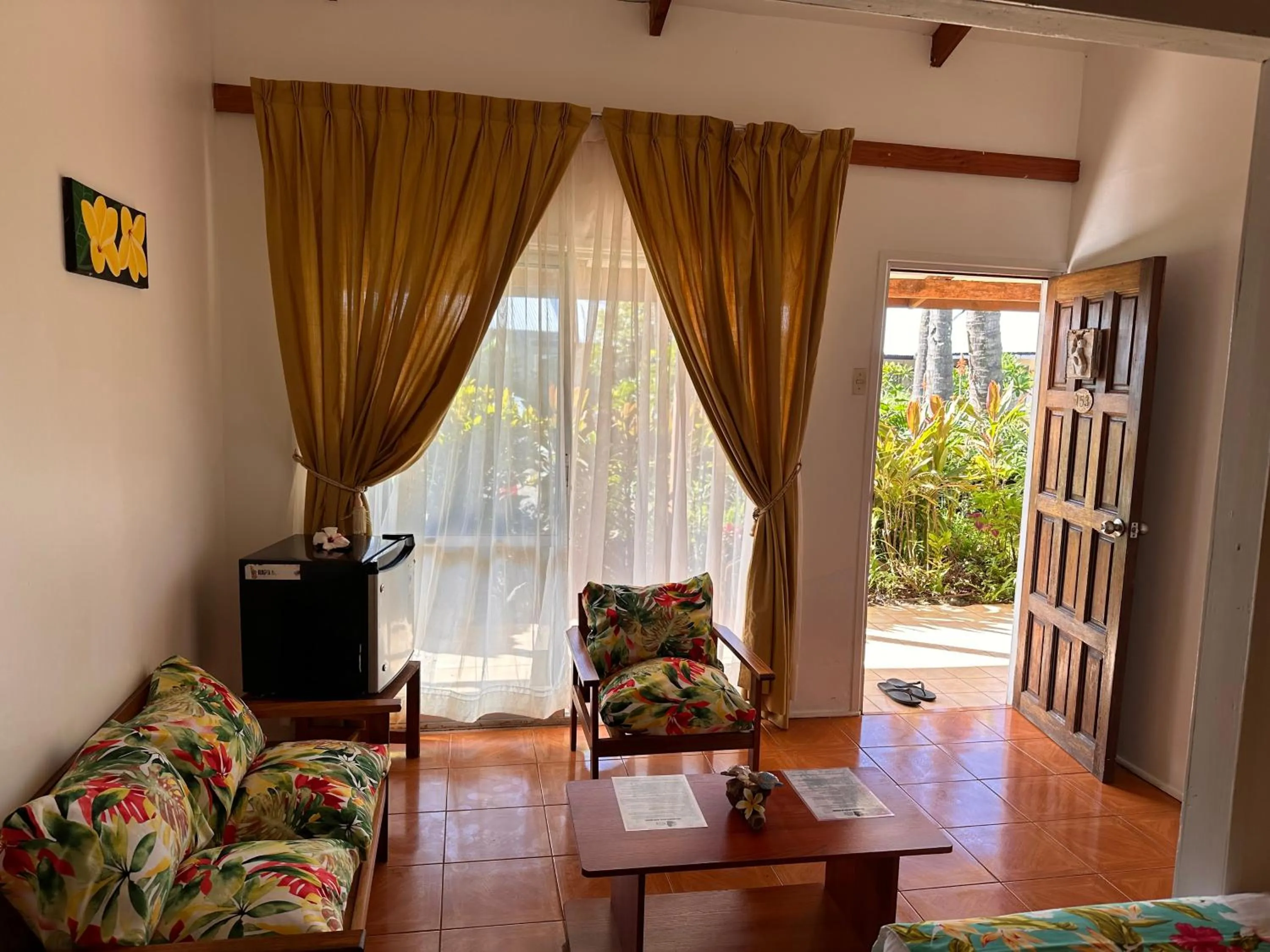 Living room in Hotel Hotu Matua by EI
