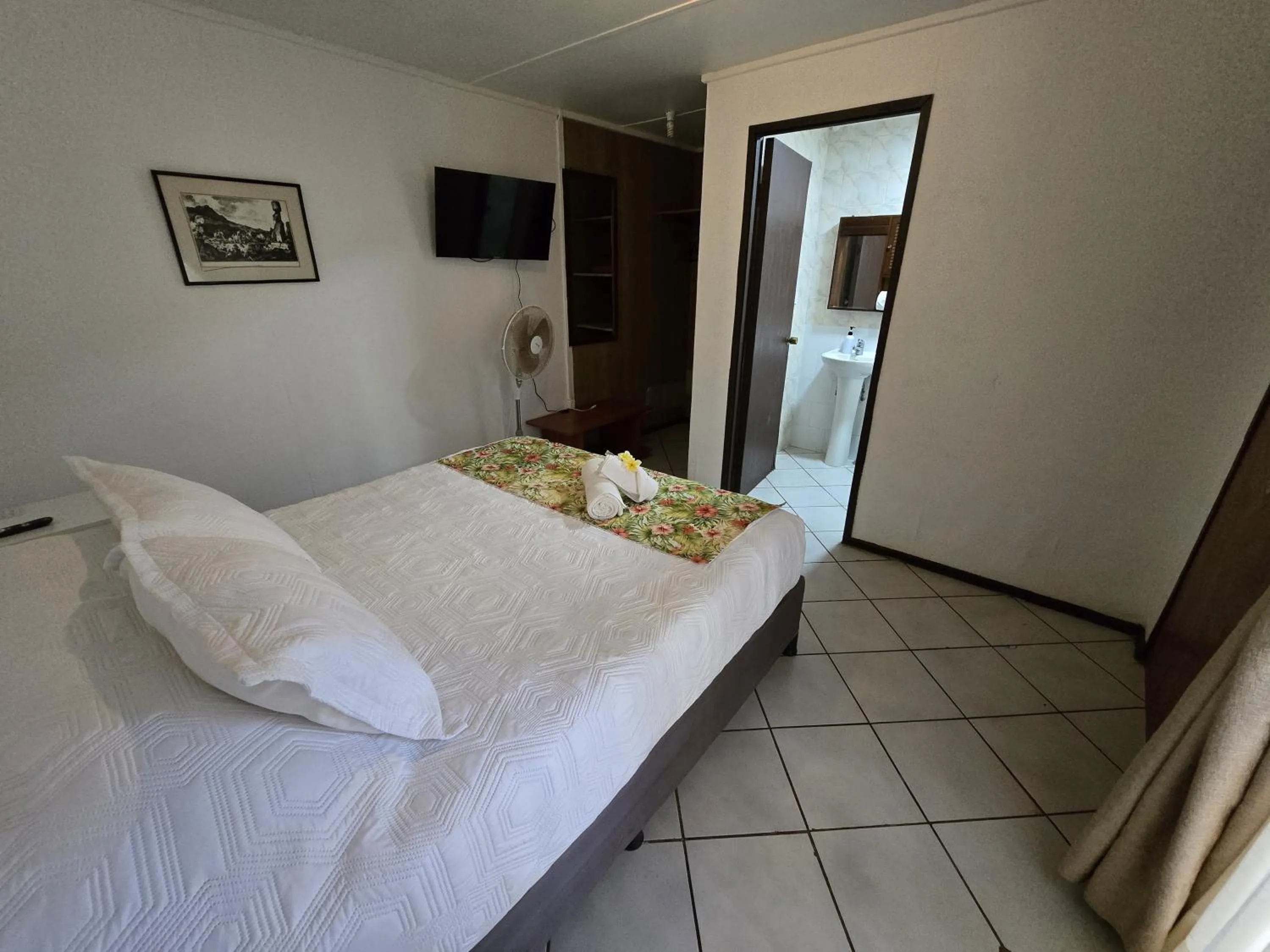 Bed in Hotel Hotu Matua by EI