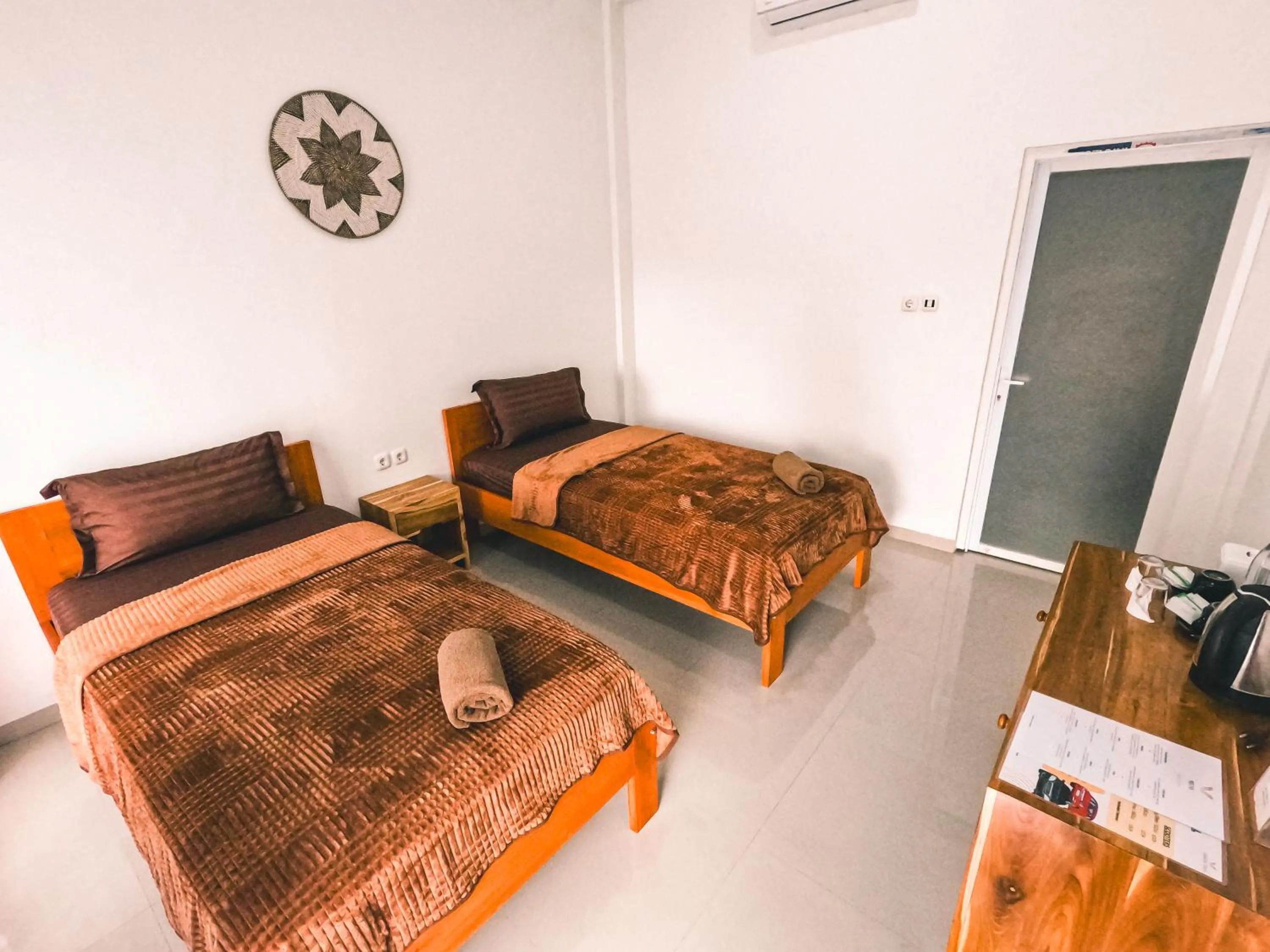 Bed in Zavana rooms & Restaurant