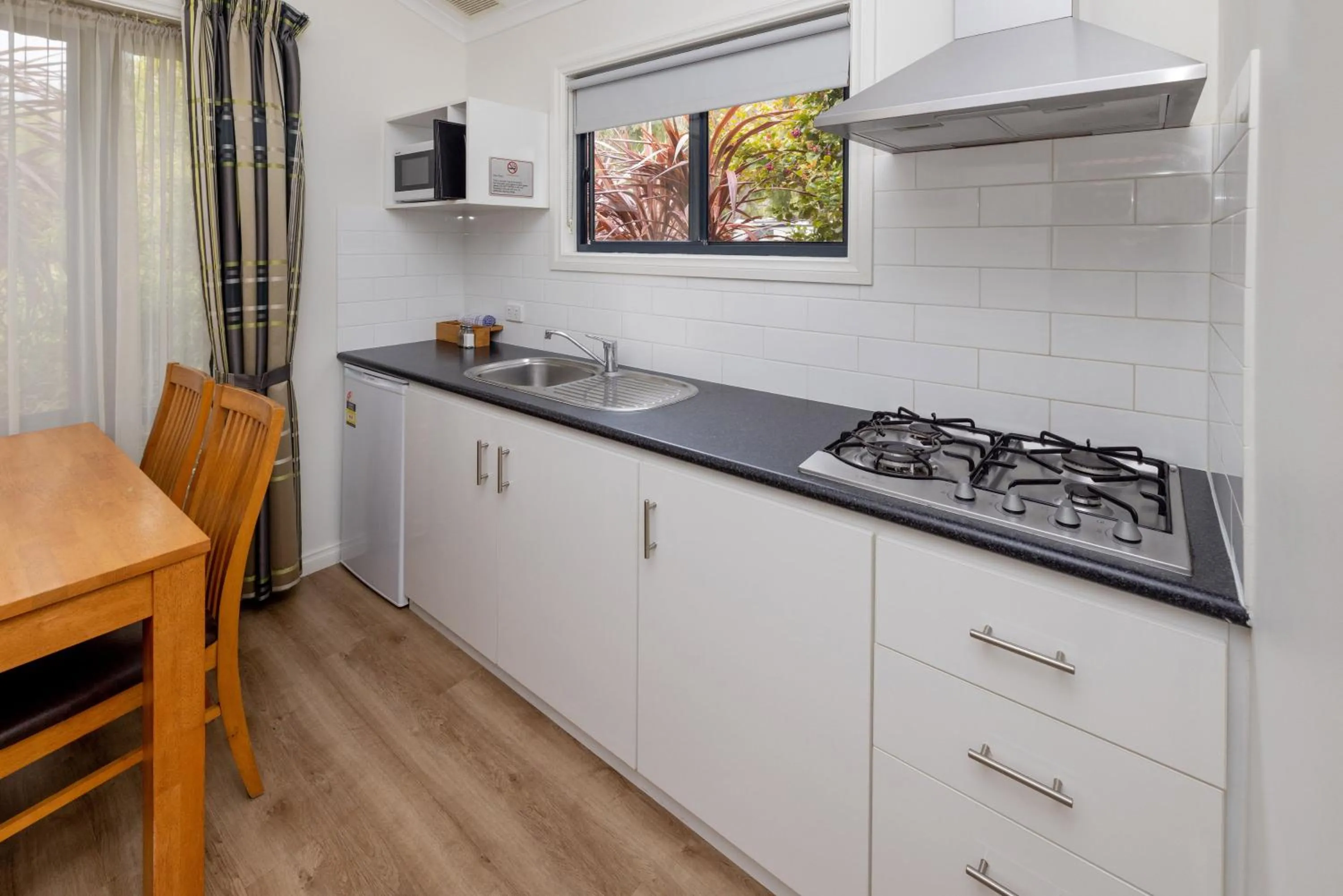 kitchen in BIG4 Emu Beach Holiday Park