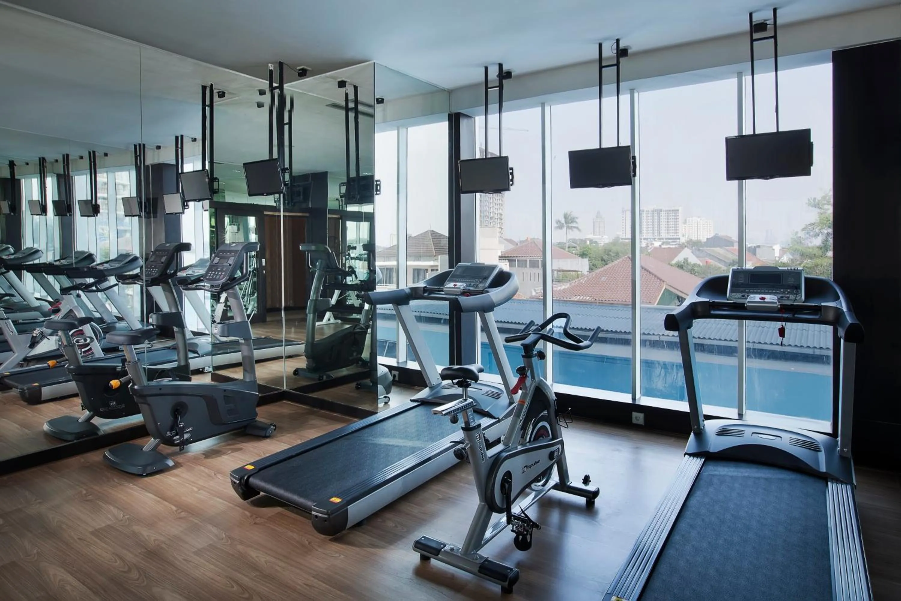 Fitness centre/facilities in Best Western Premier The Hive