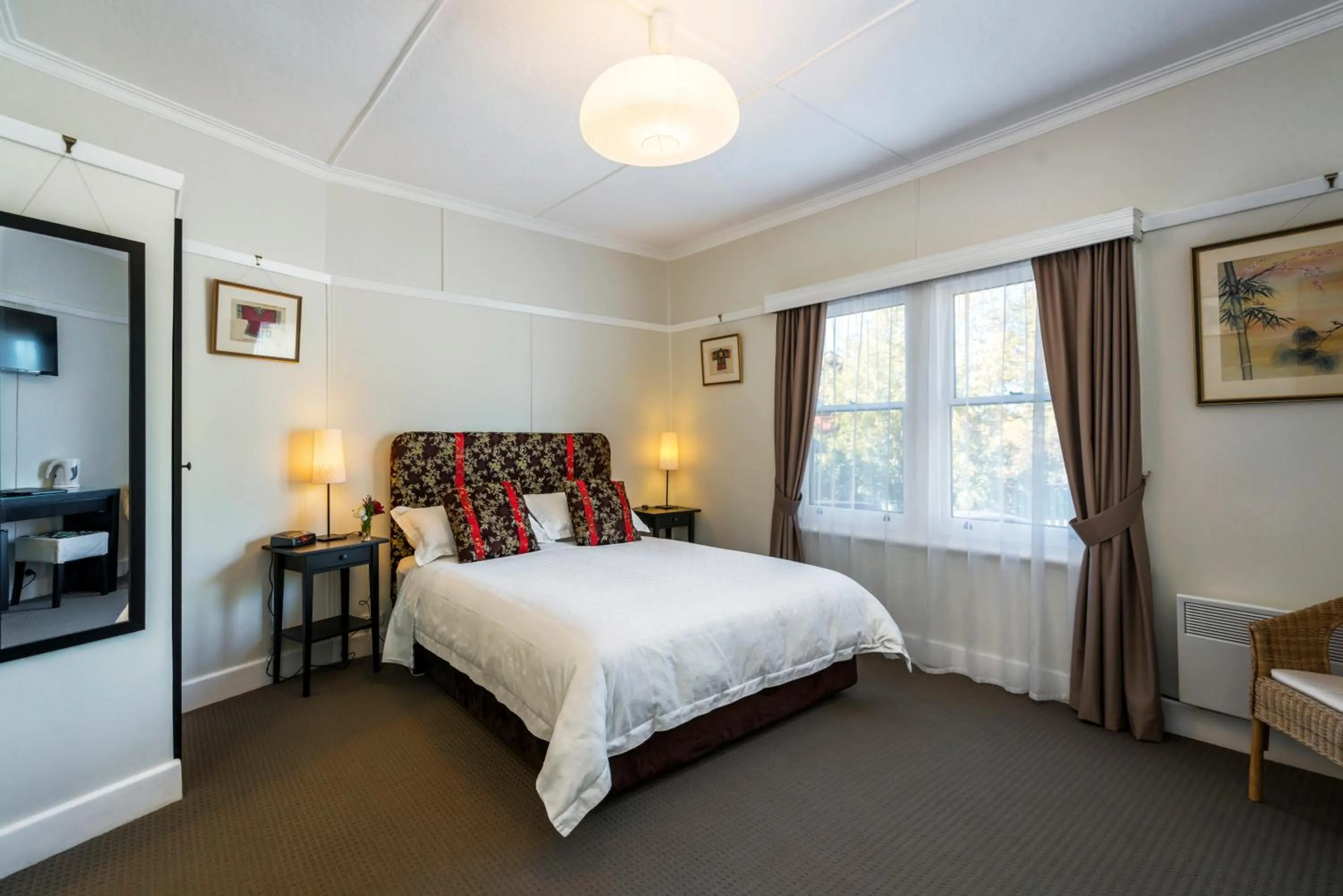 Bed in Ashdowns of Dover