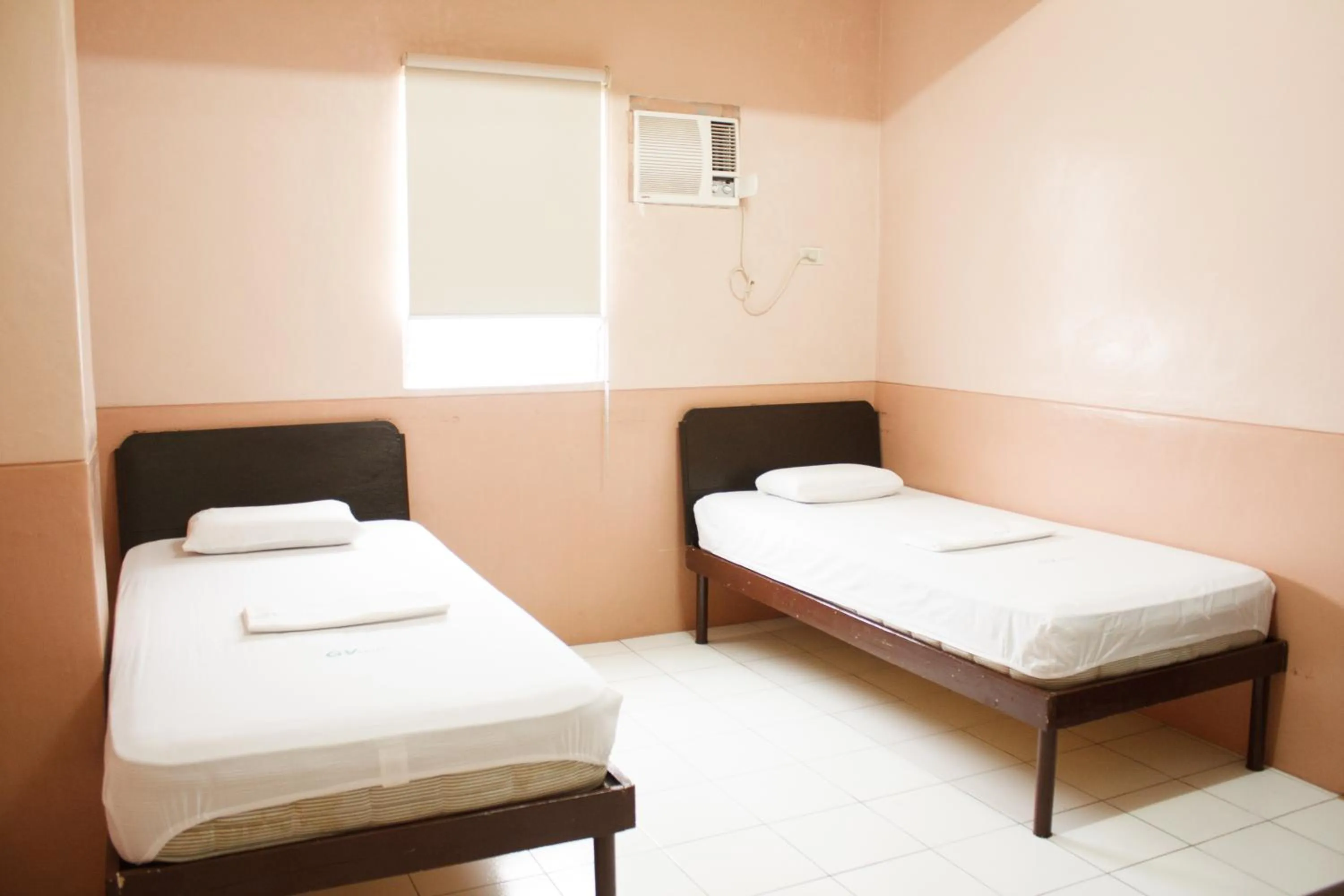 Bed in GV Hotel - Naval