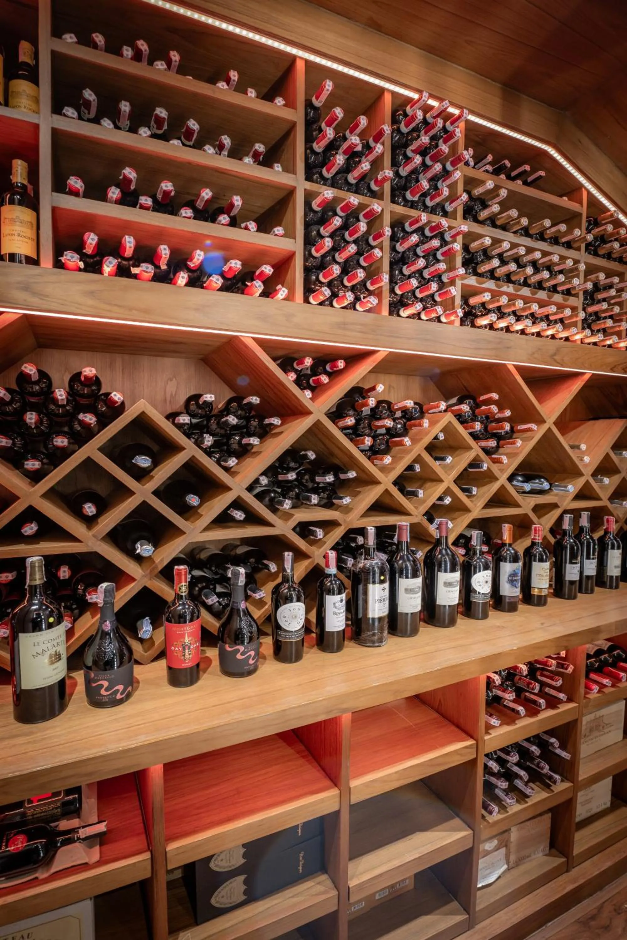 Food and drinks in 79 Beach Club and Resort Samui