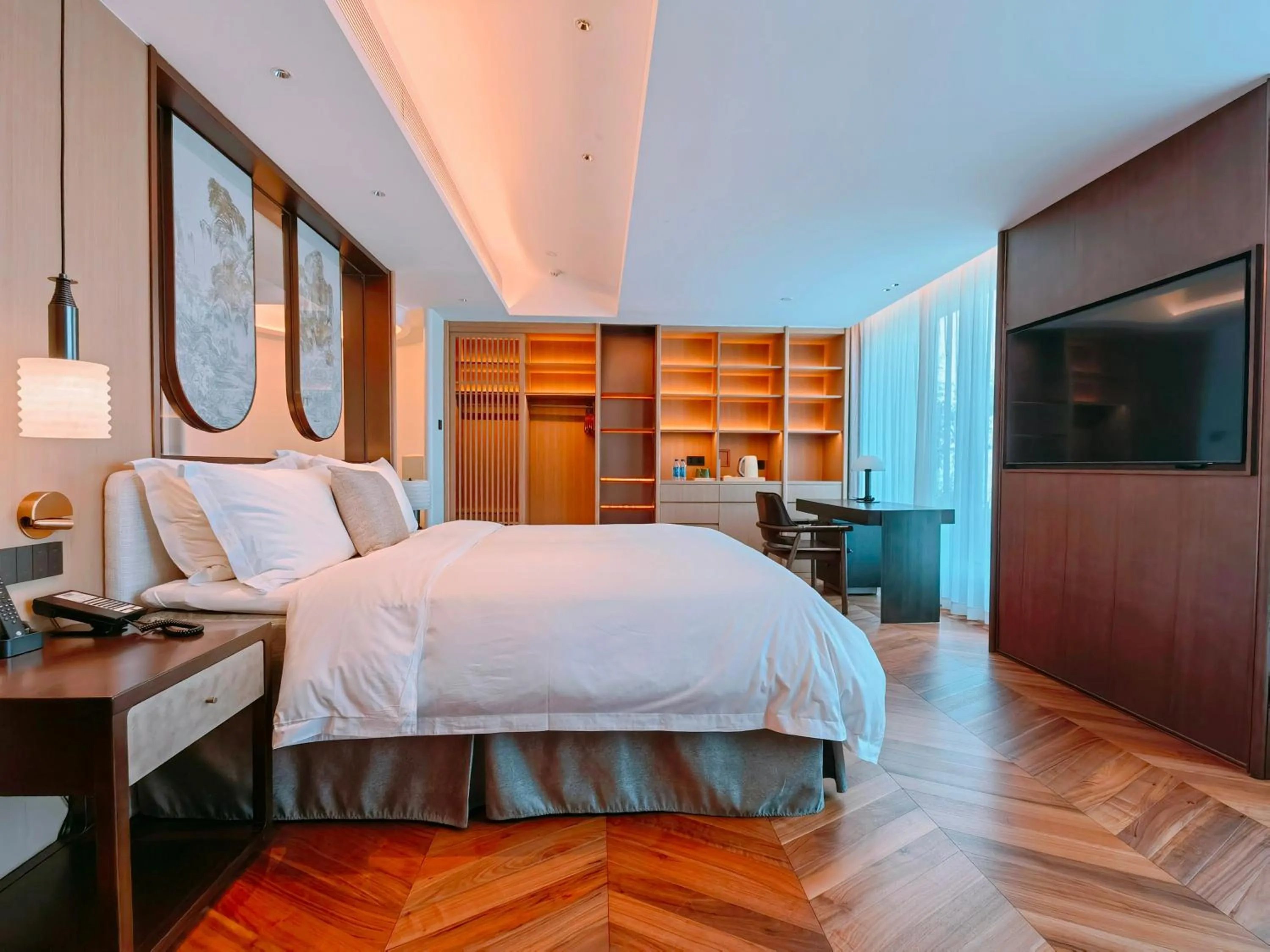 Photo of the whole room, Bed in The Purple Horse Hotel Beijing