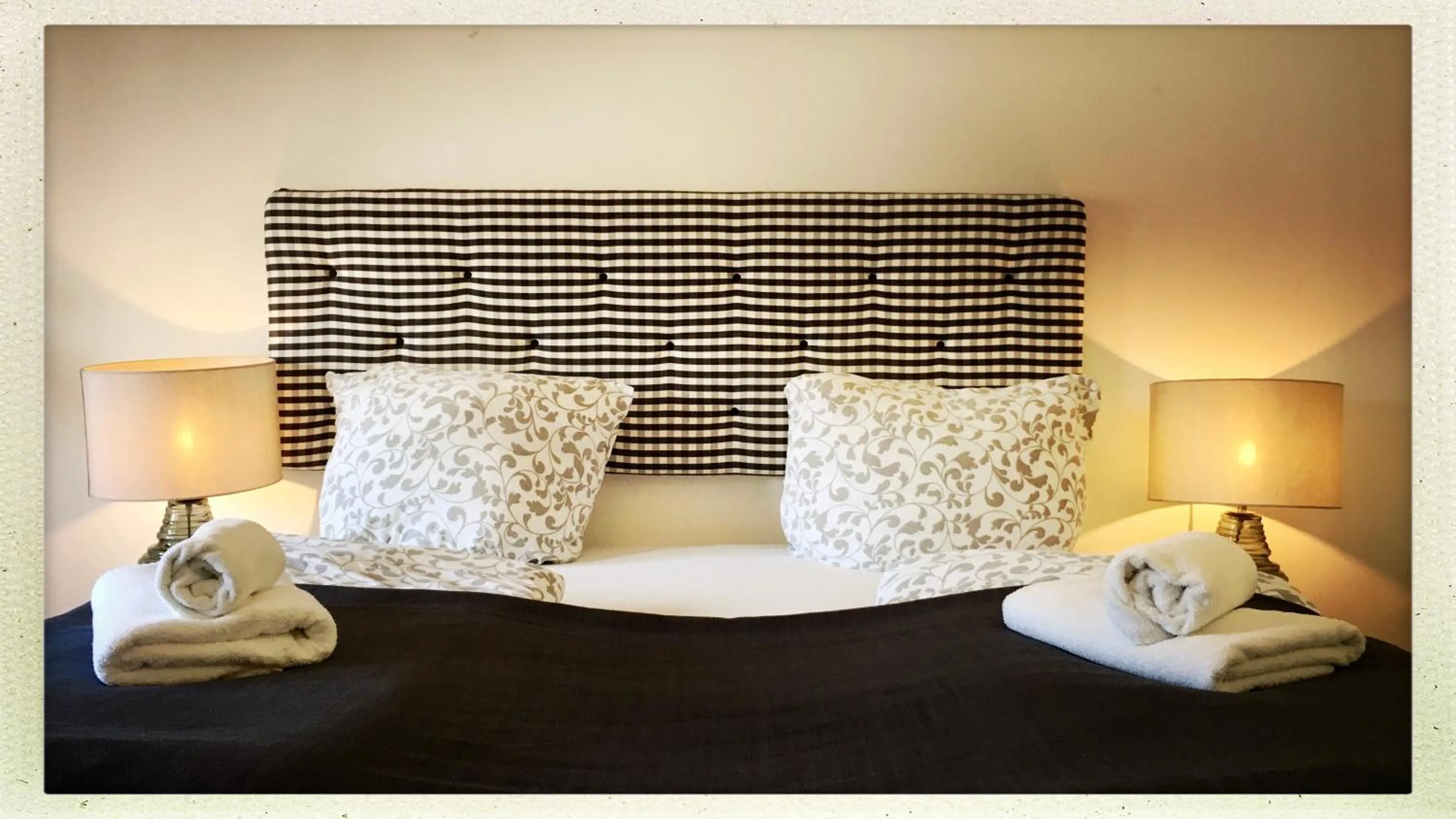 Bed in Art Hotel & Hostel