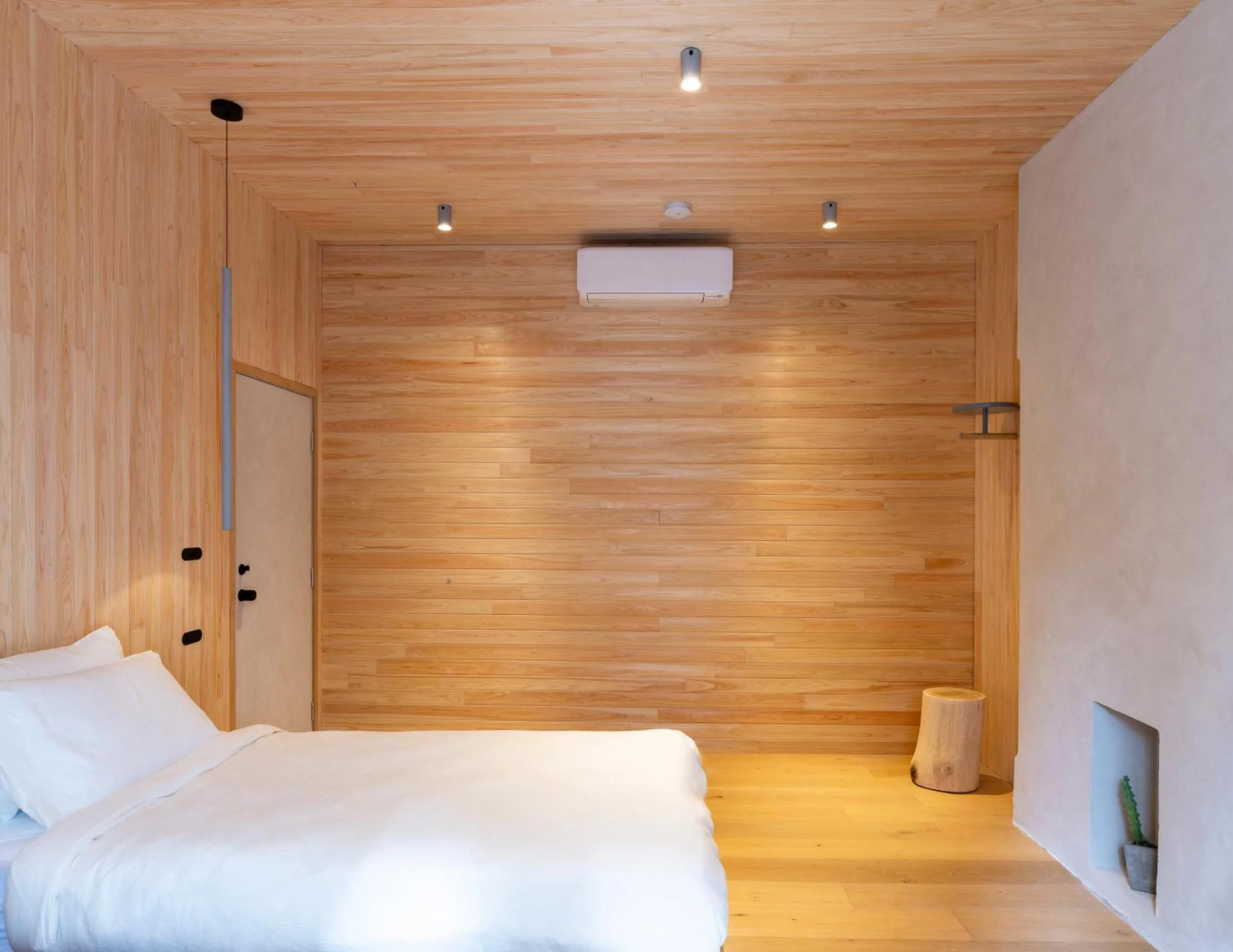 Bed in In The Brick Spa And Hotel