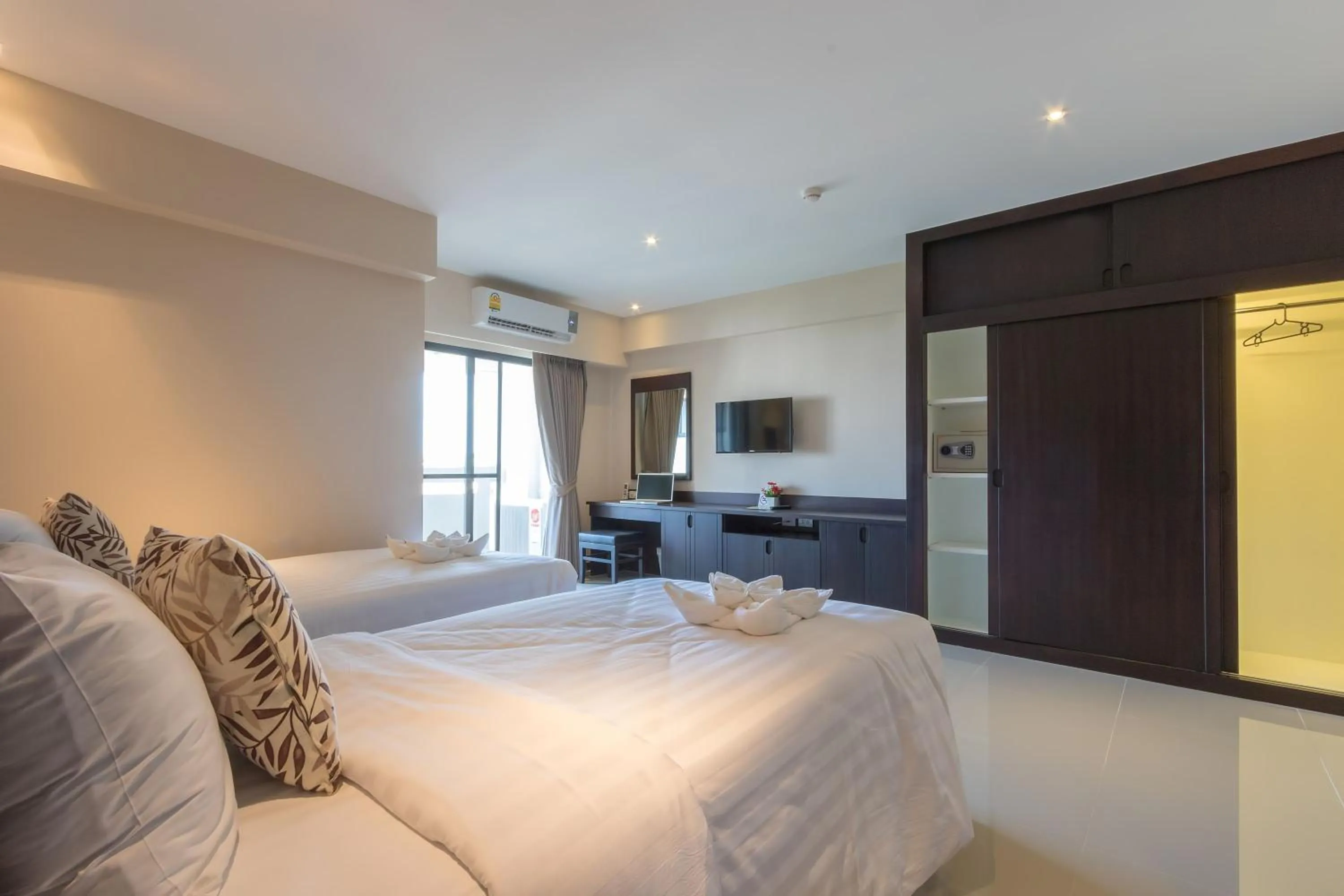 Bedroom, Bed in Chateau de Sukhumvit