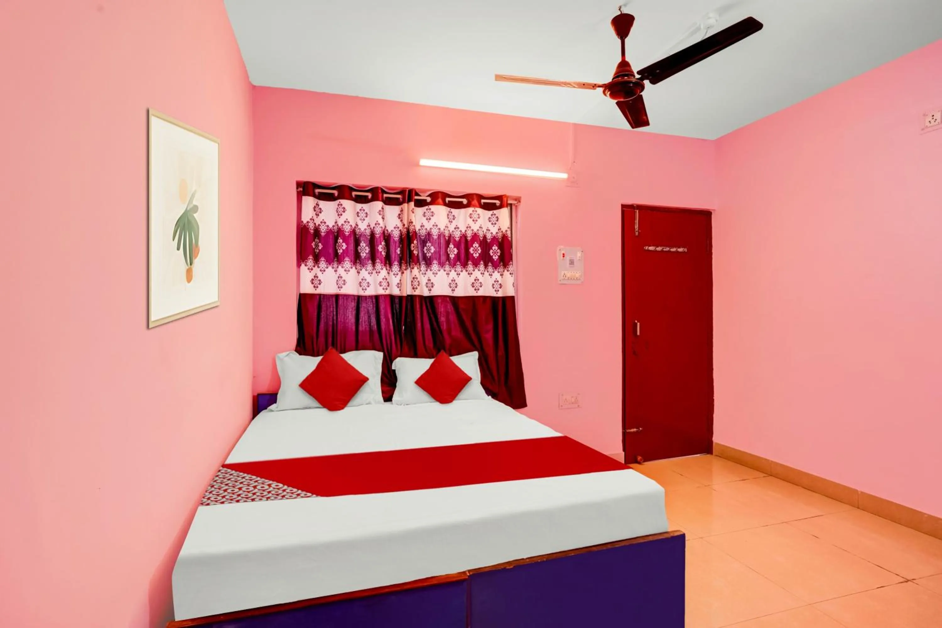 Bedroom in Hotel O LAXMI GUEST HOUSE