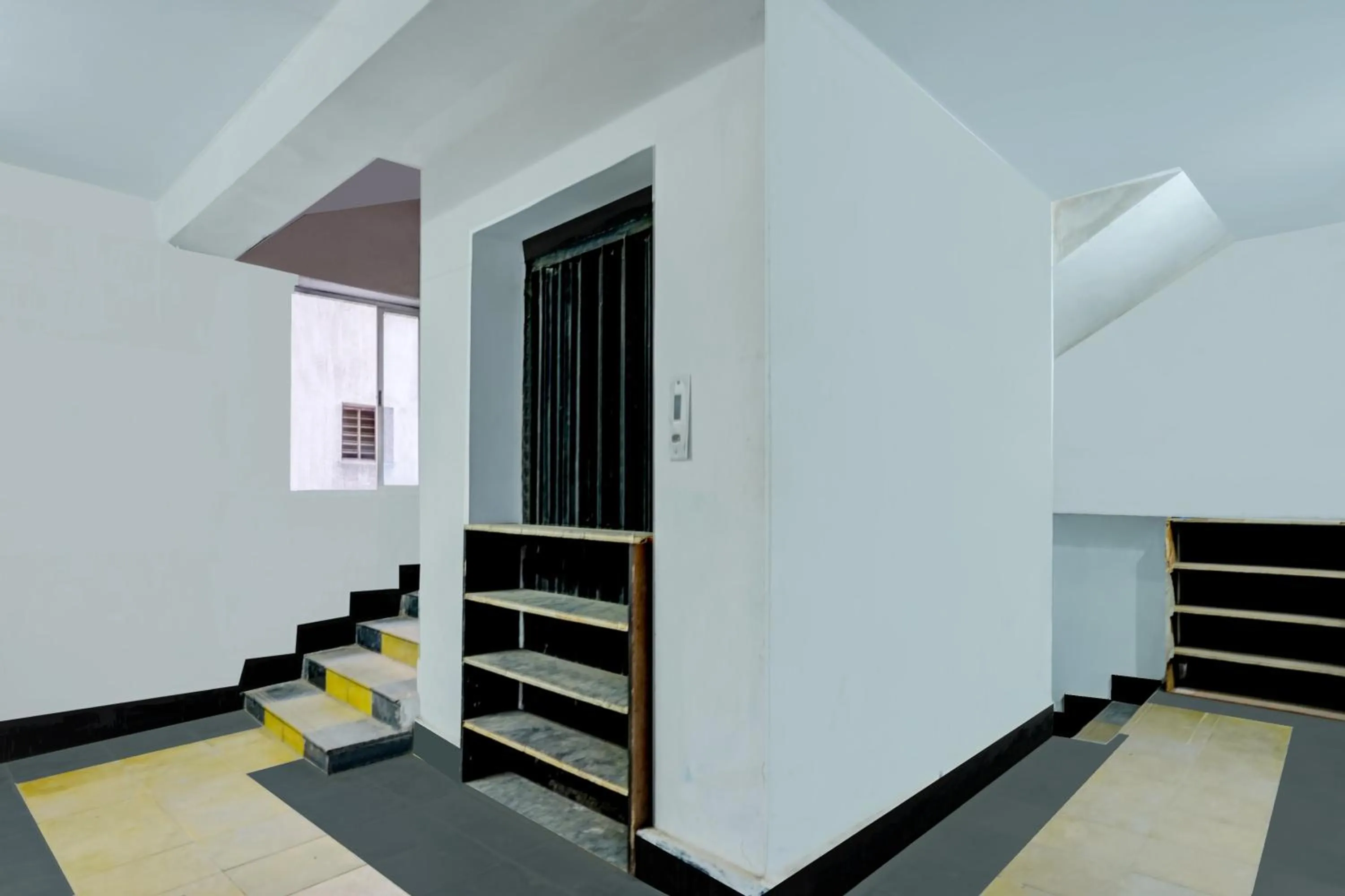 Lobby or reception in Hotel O LAXMI GUEST HOUSE