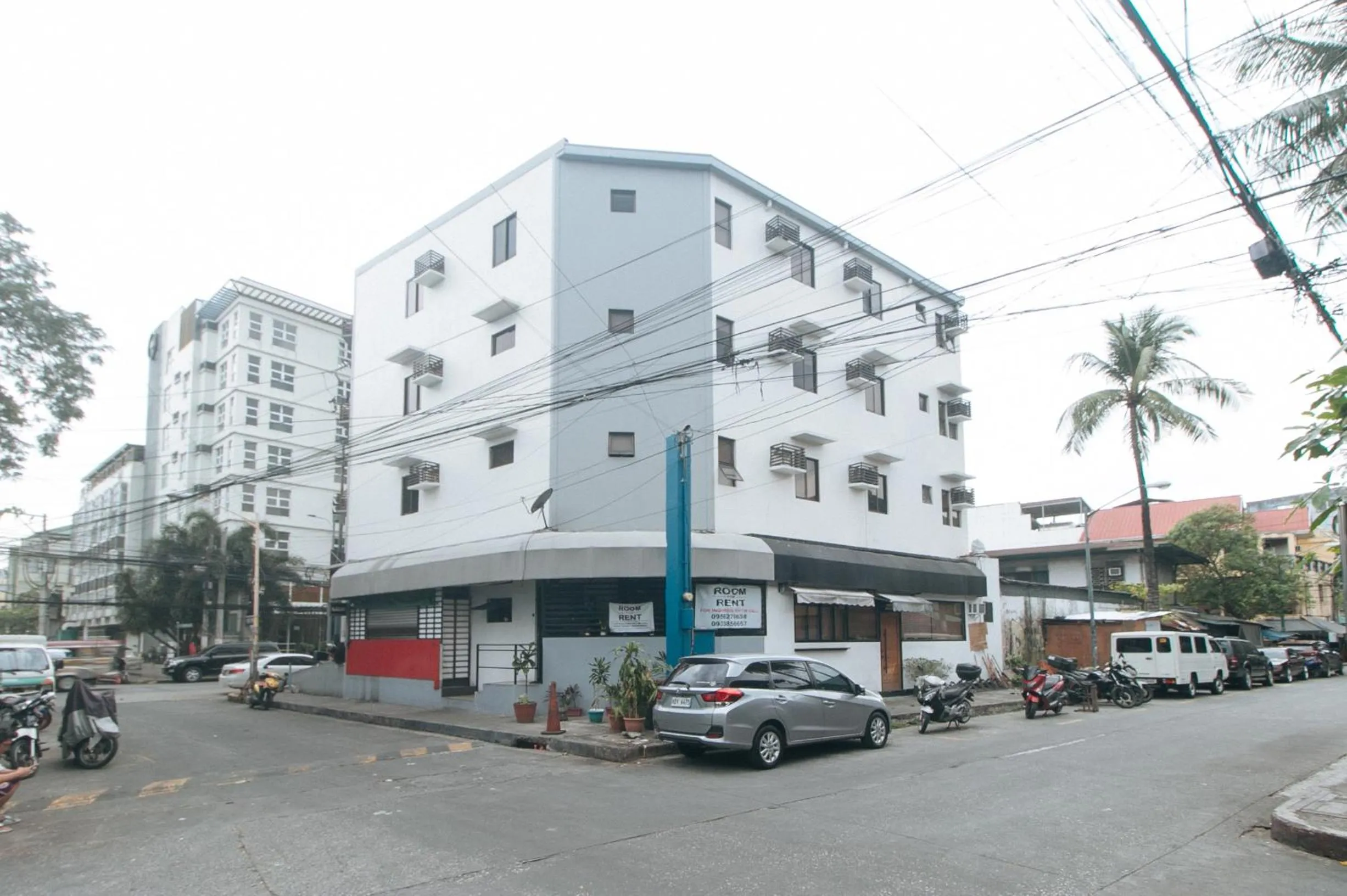 Property building in RedDoorz @ The Vjour Hotel Makati