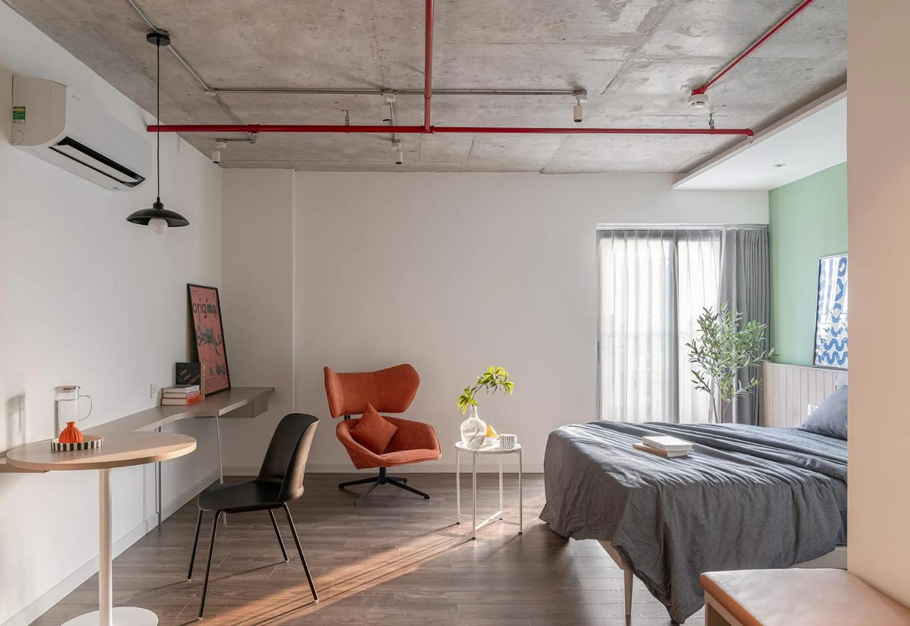 Photo of the whole room, Bed in M Village Living Kỳ Đồng