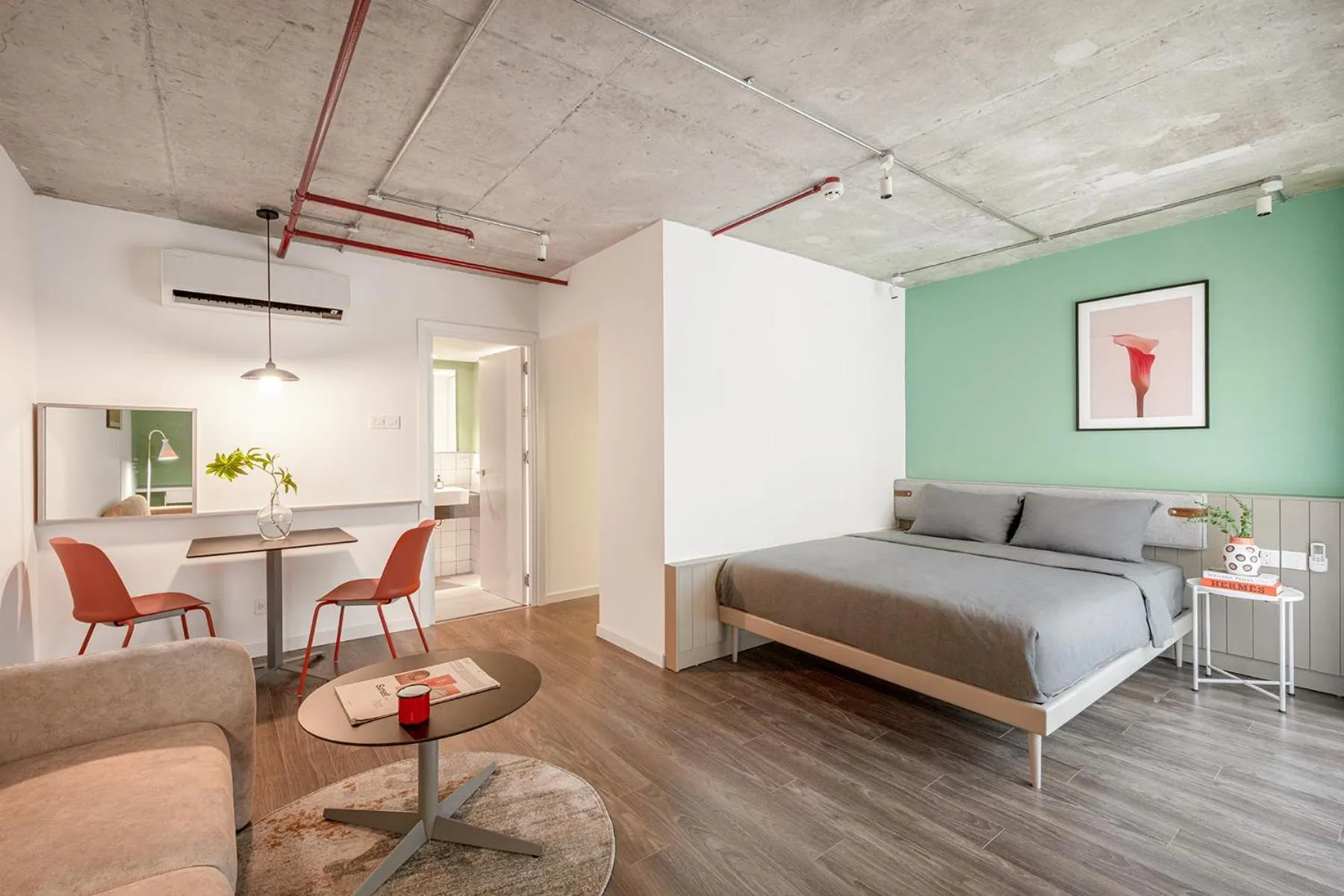 Bed in M Village Living Kỳ Đồng