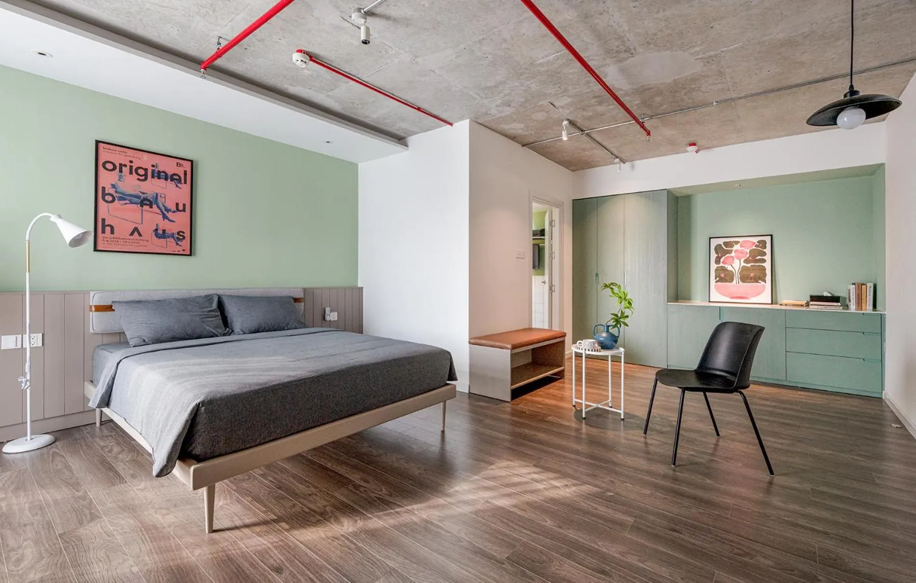 Bed in M Village Living Kỳ Đồng