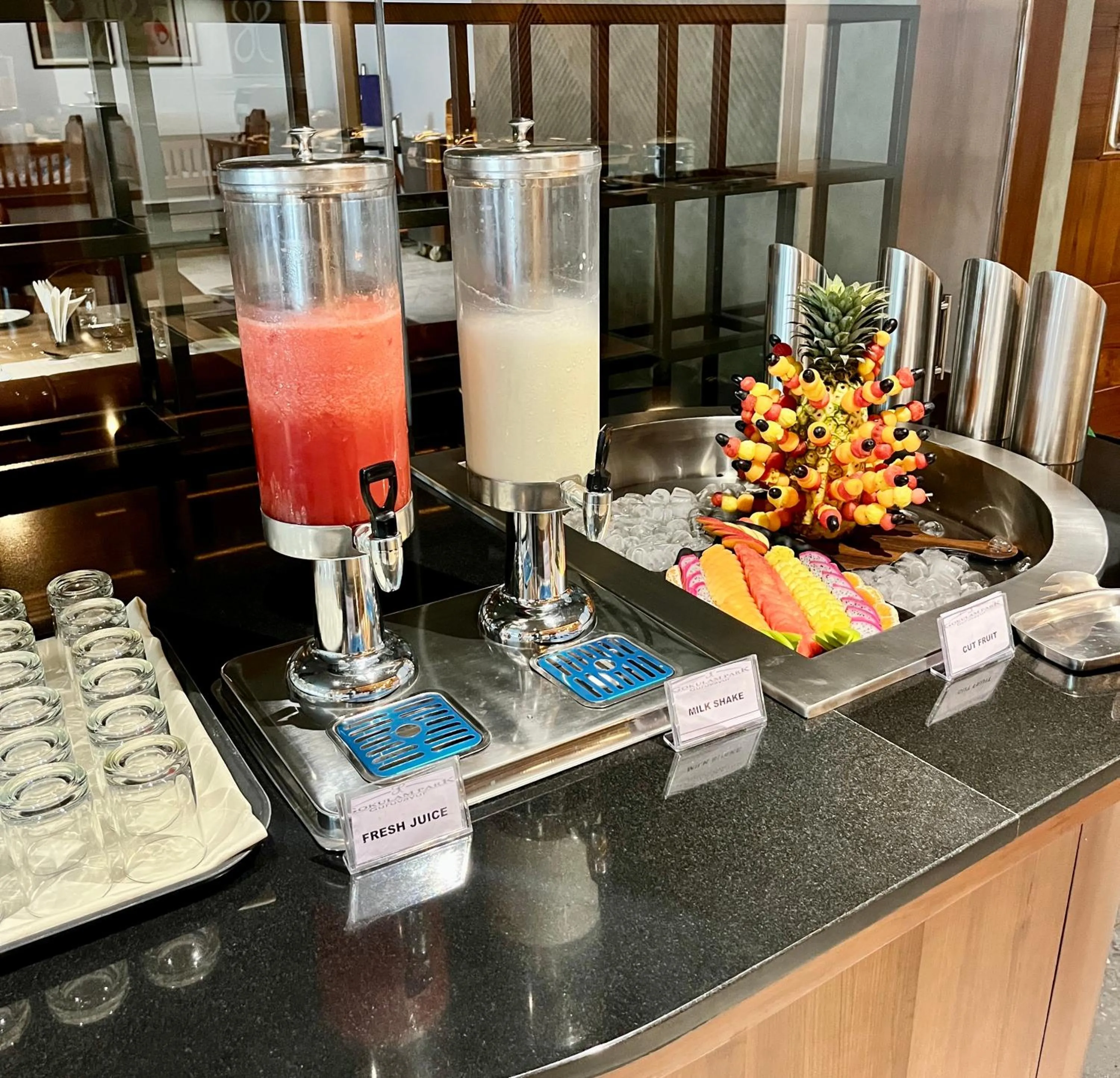 Continental breakfast in Gokulam Park Guruvayur