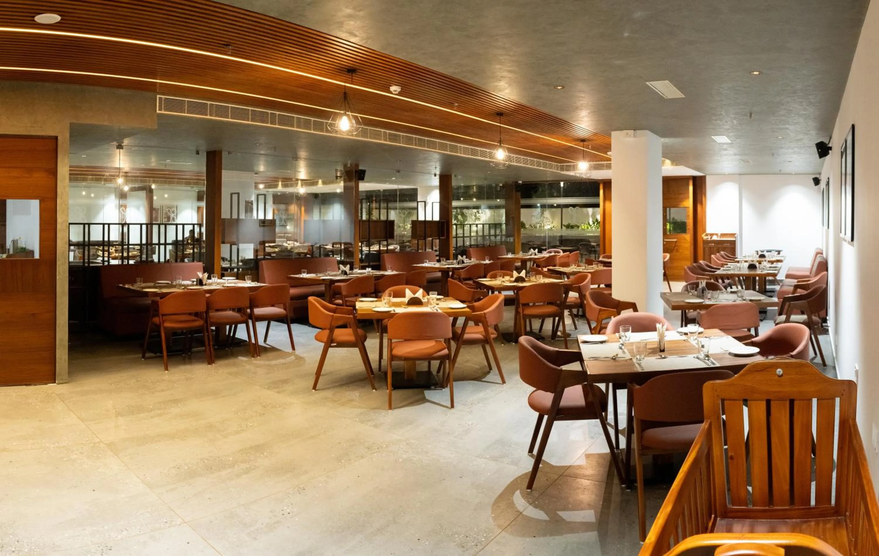 Restaurant/places to eat in Gokulam Park Guruvayur