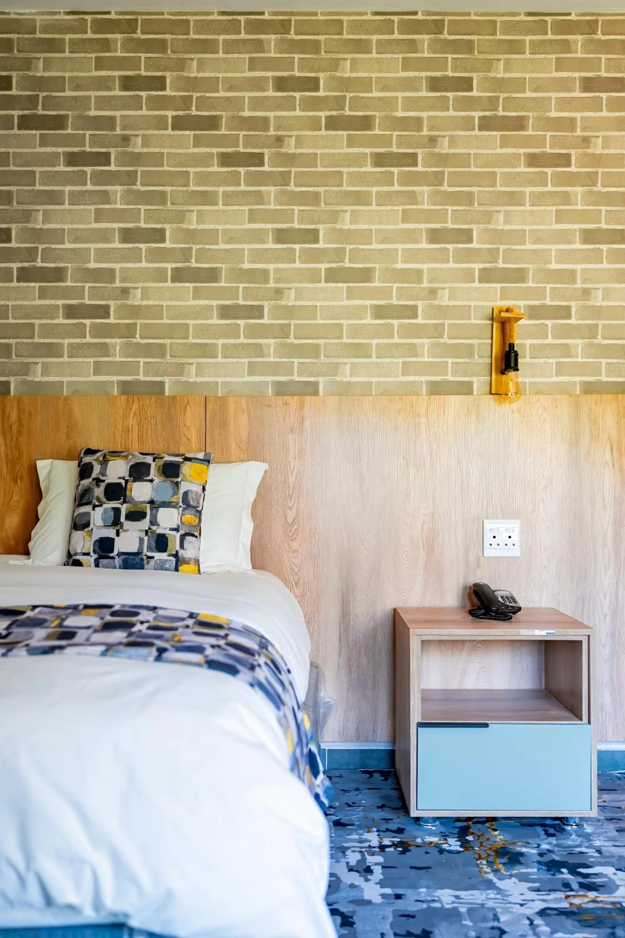 Bed in The Little Outlook