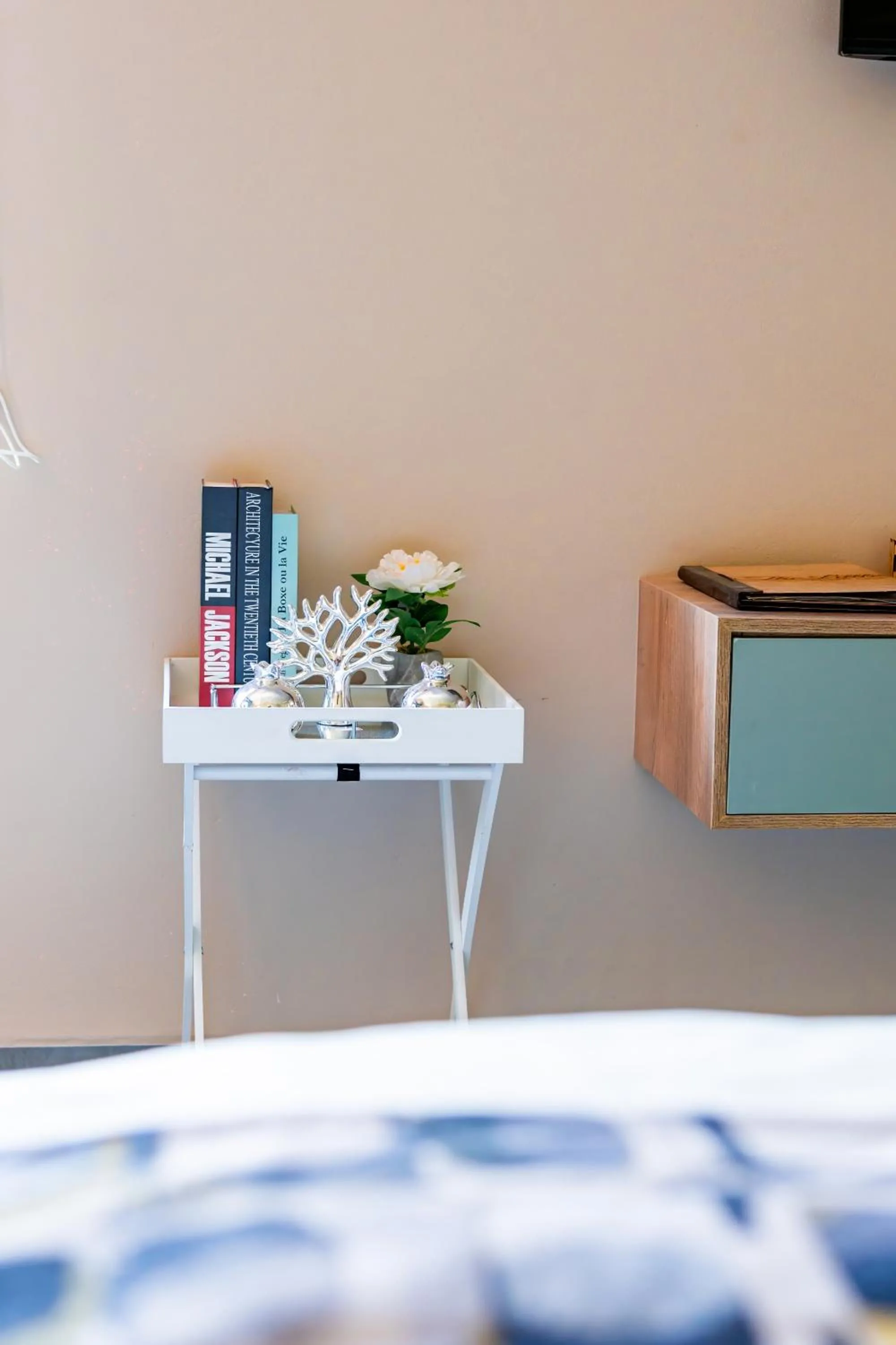 Decorative detail in The Little Outlook