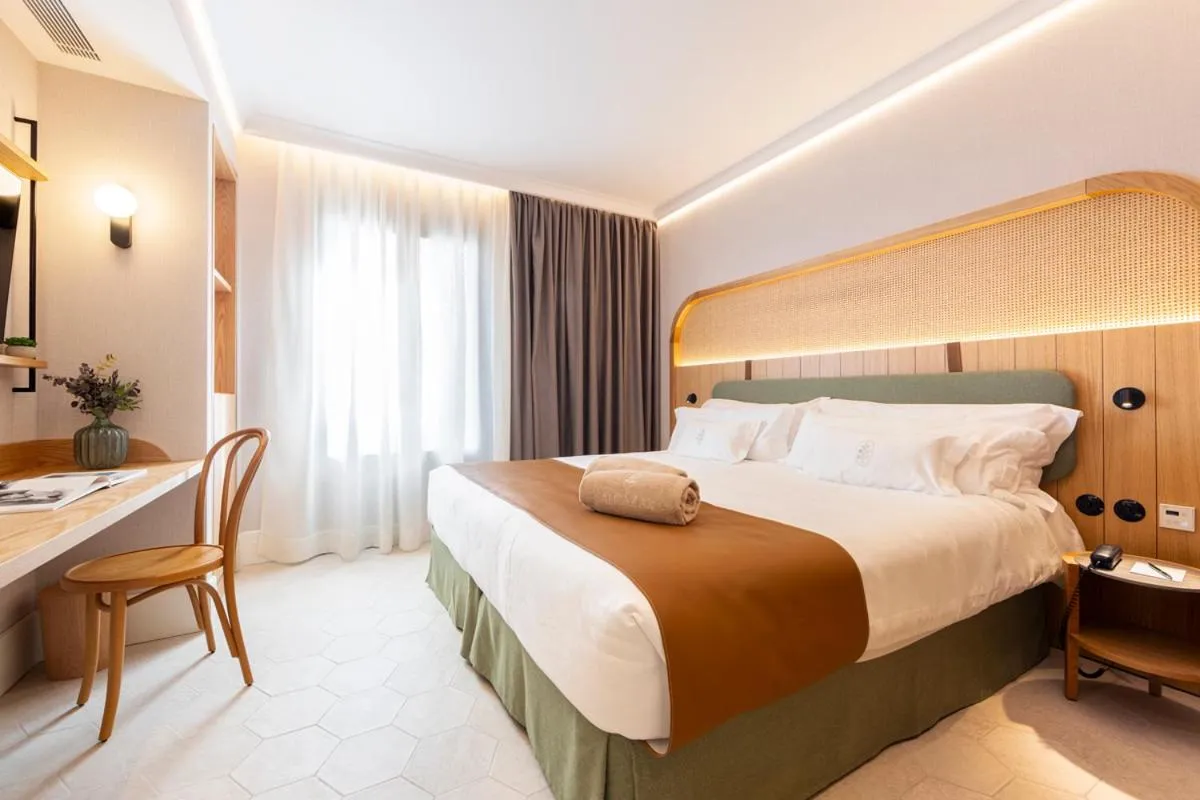 Bed in Alcázar Hotel Sóller