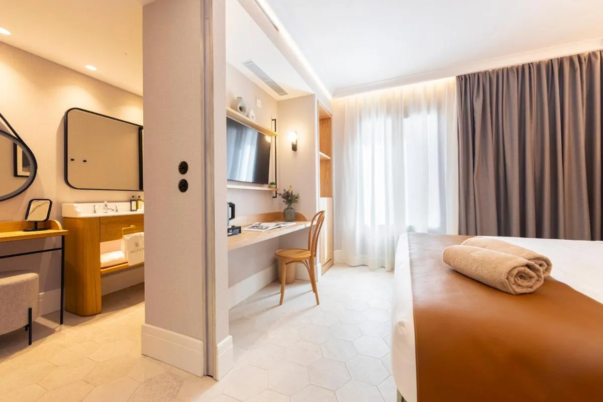 Bed in Alcázar Hotel Sóller