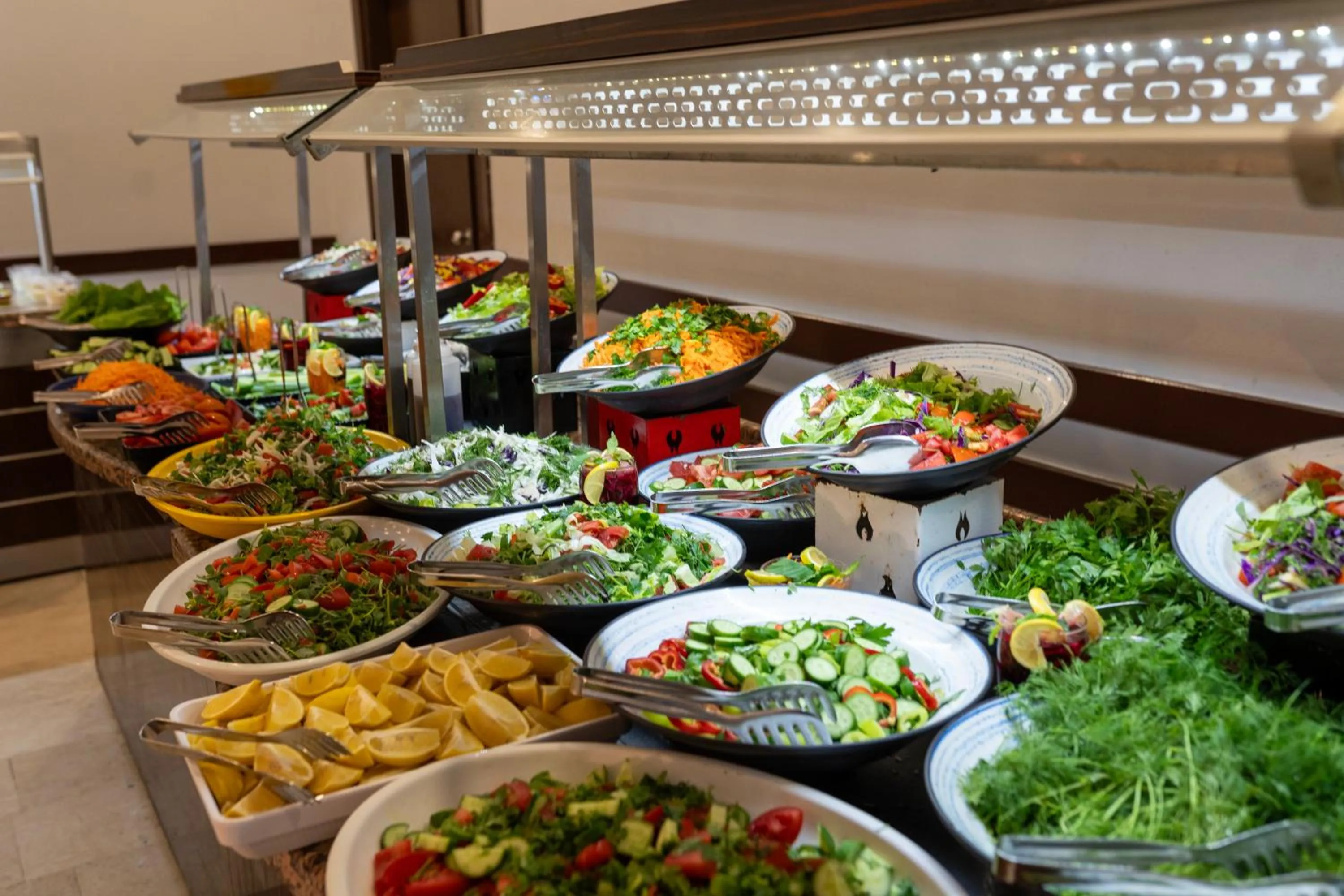 Food and drinks in White Lilyum Hotel - All Inclusive