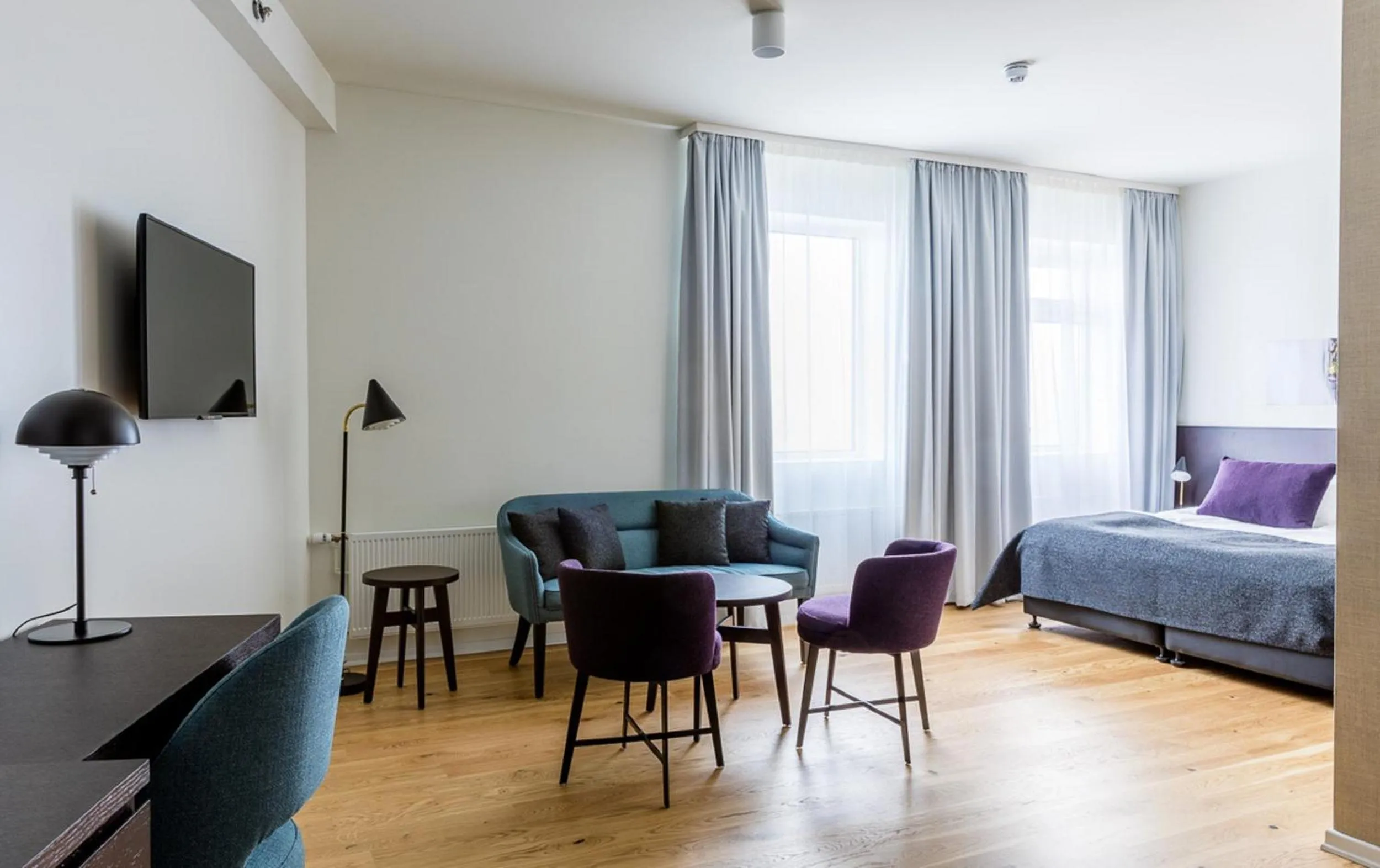 Bedroom, Bed in Fosshotel Reykjavík