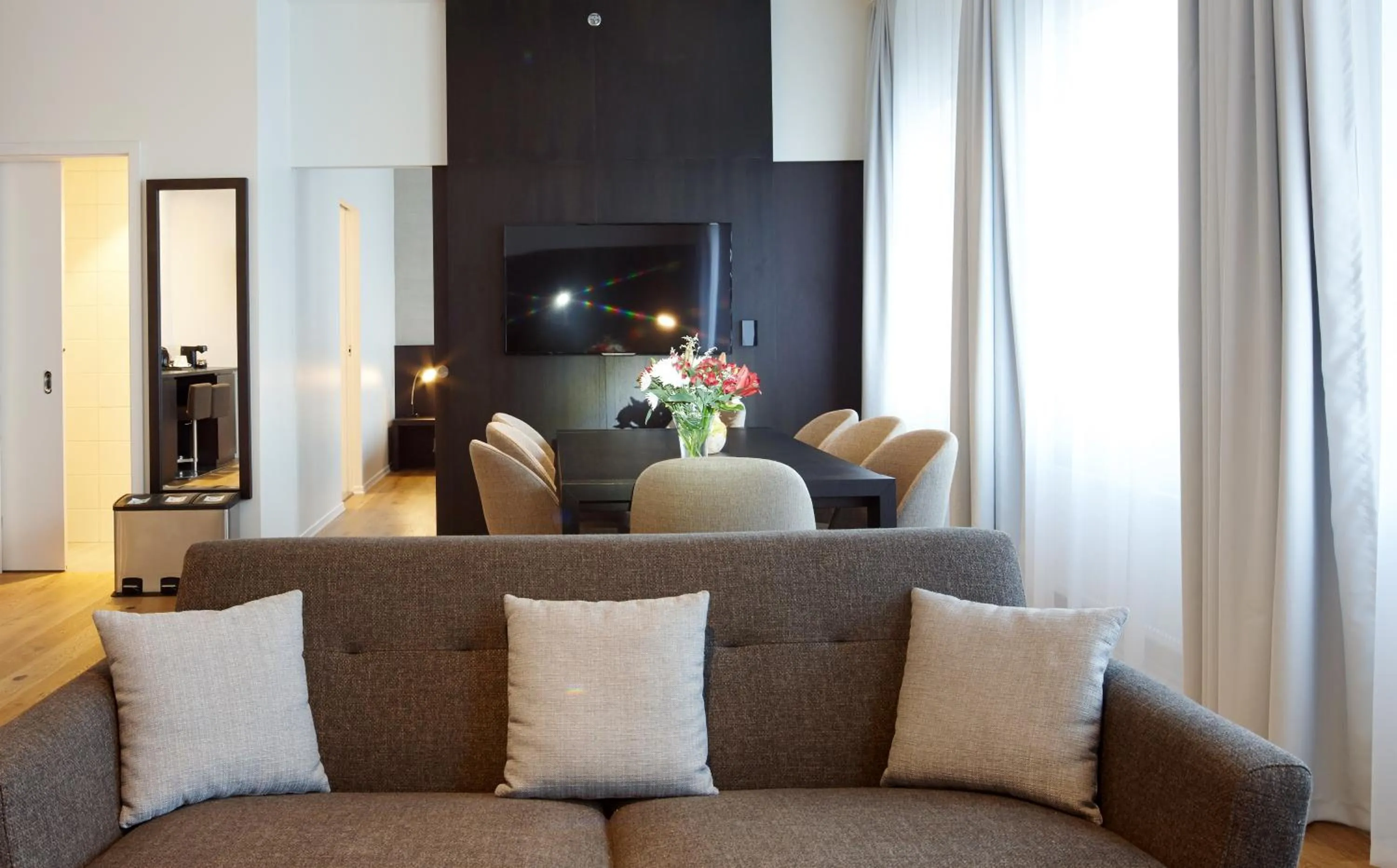 Living room in Fosshotel Reykjavík