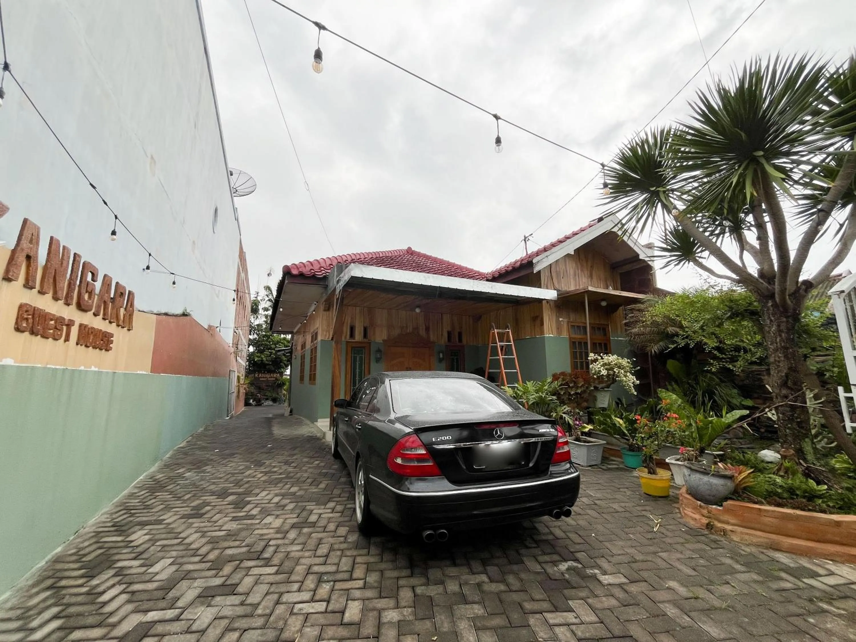 Property building in Urbanview Syariah Hotel Kanigara Batu