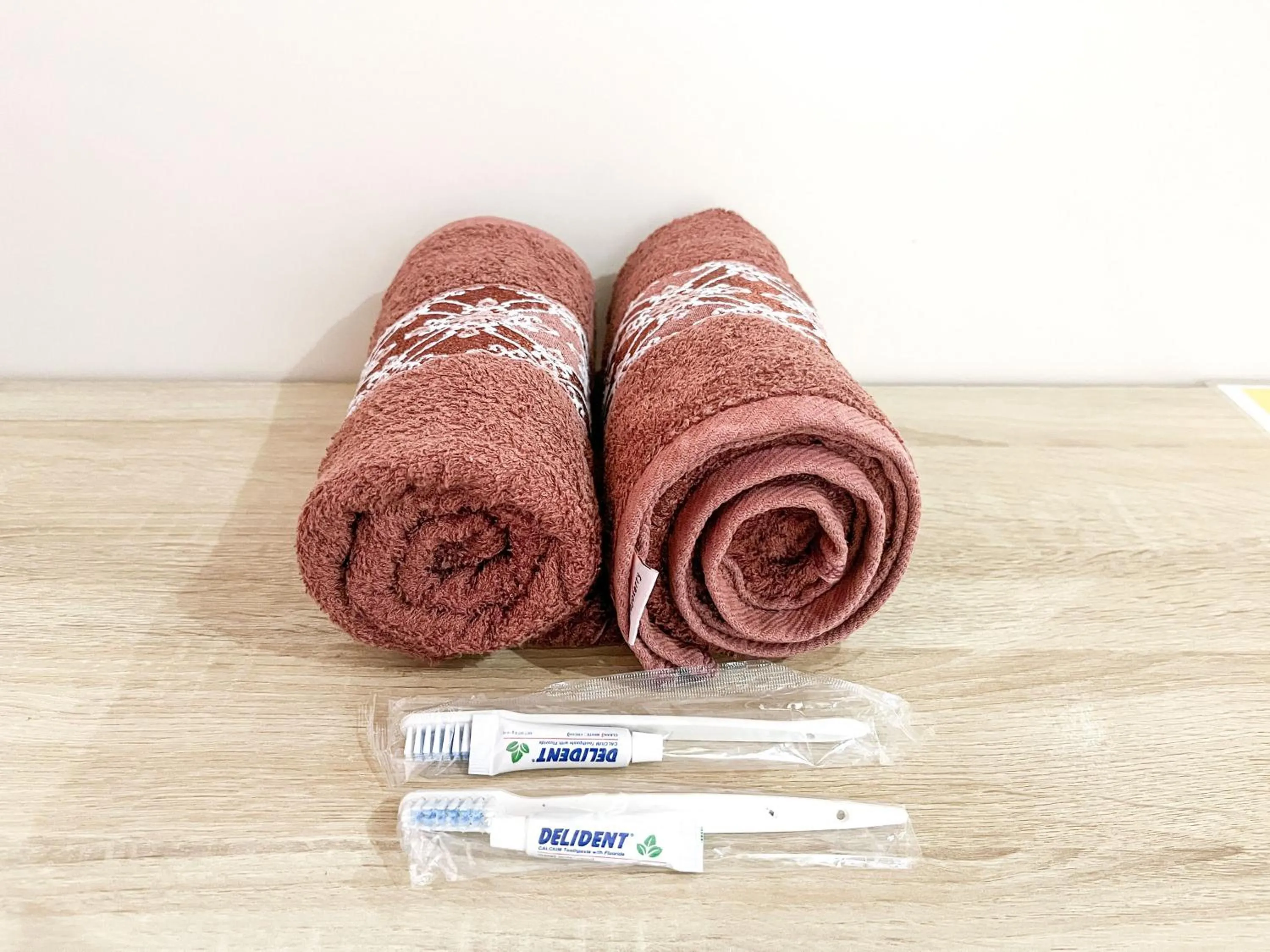 towels in Urbanview Syariah Hotel Kanigara Batu