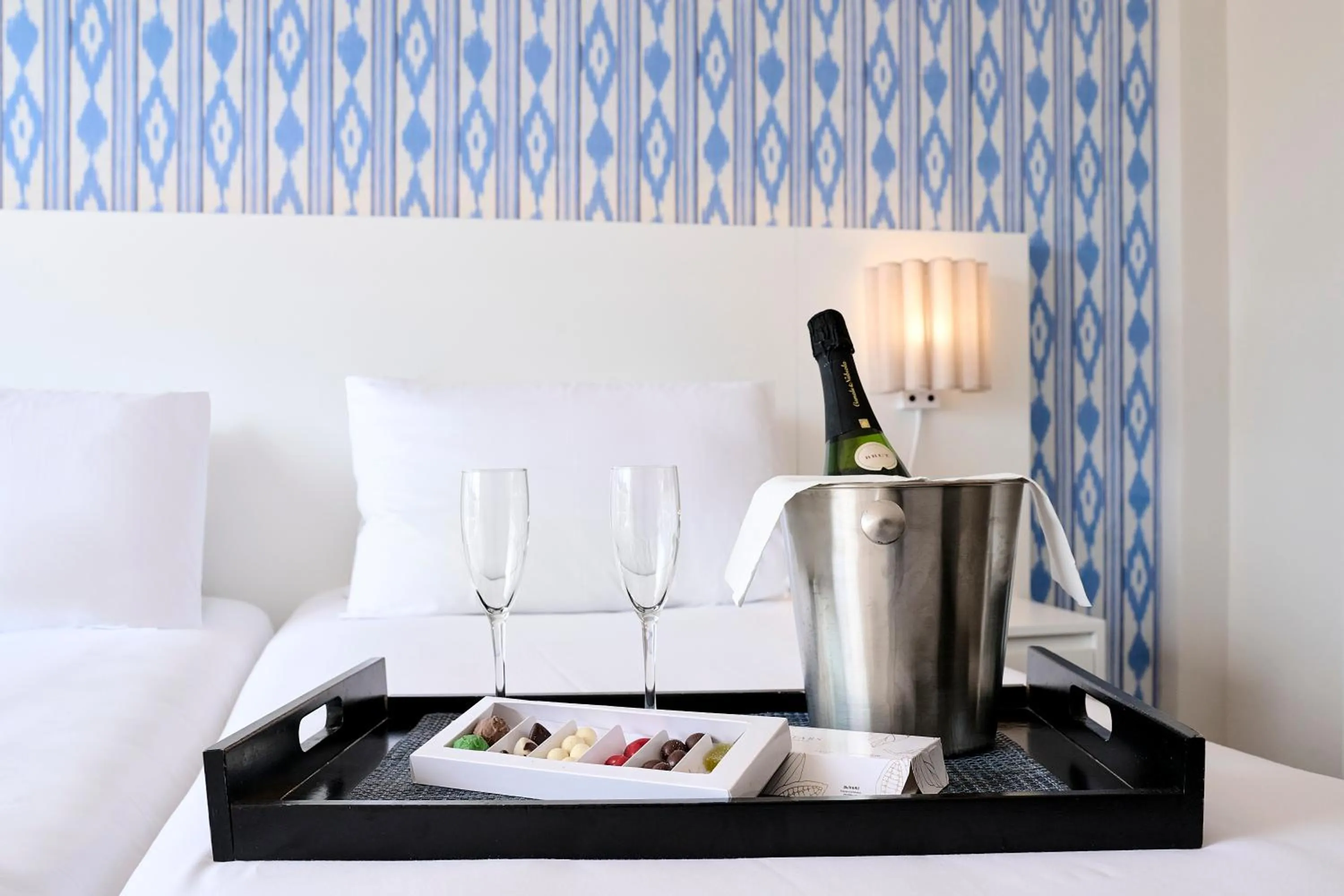 Bed in Exe Portals Nous