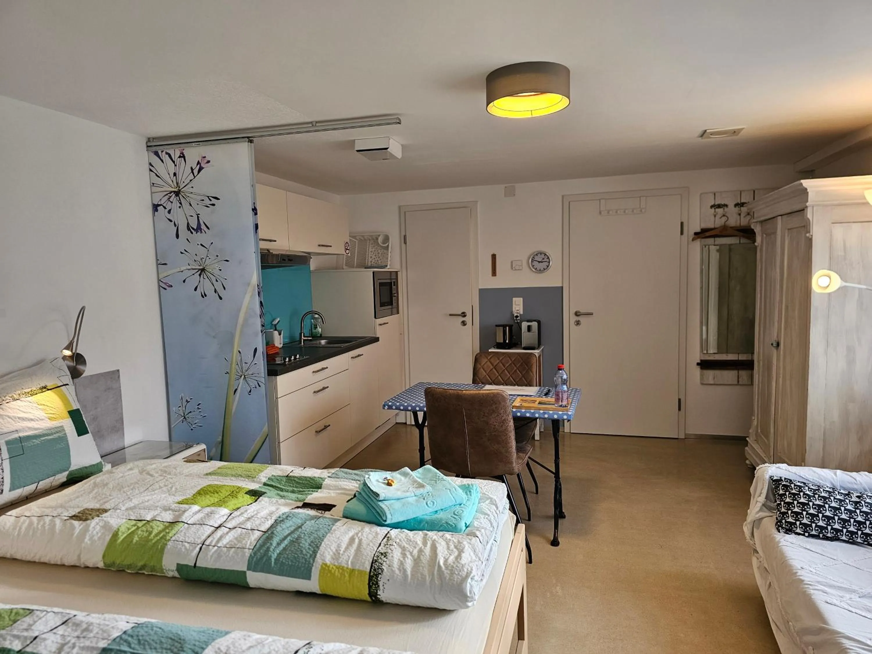 Photo of the whole room, Bed in BnB Mönthal im Jurapark