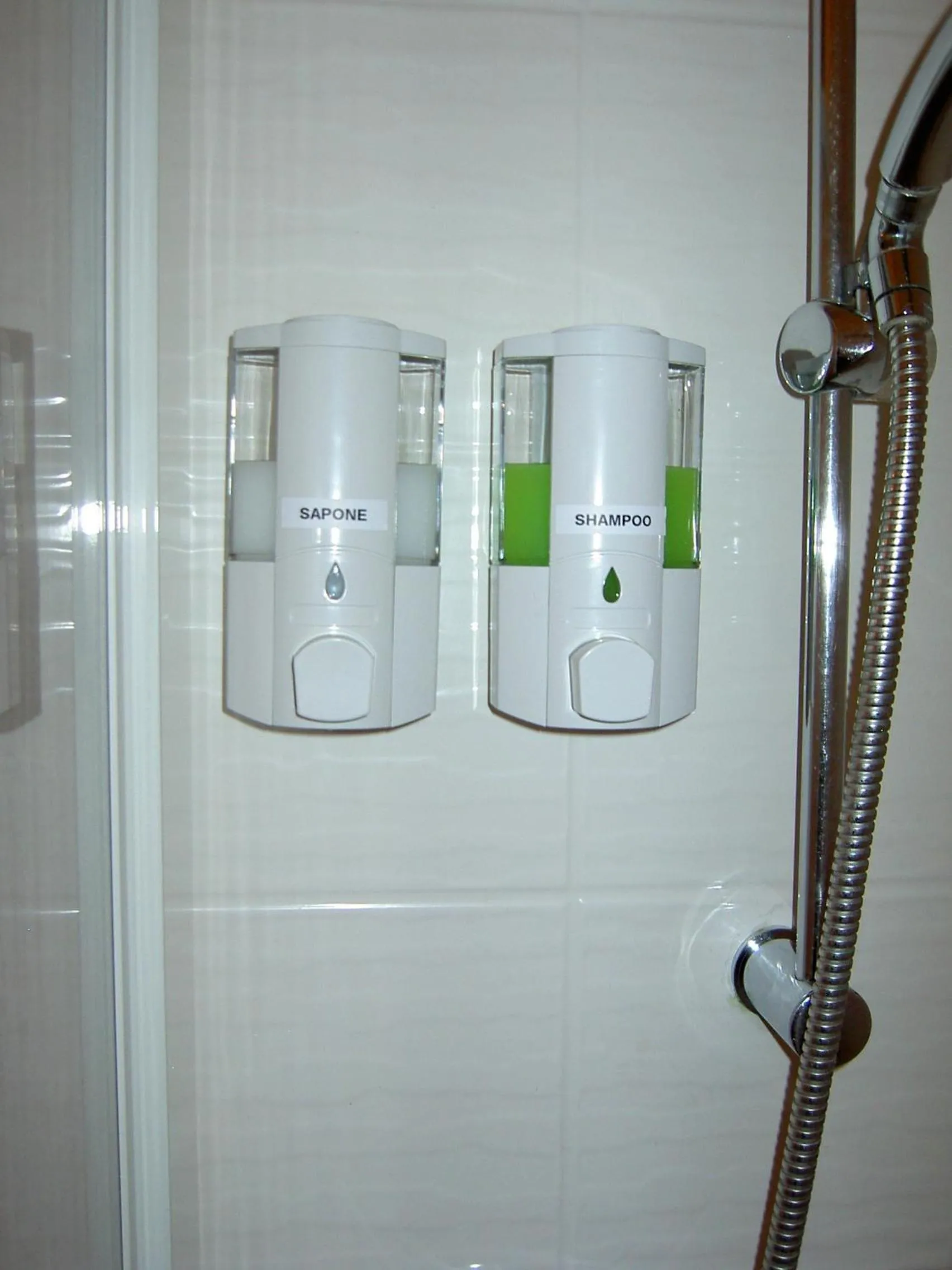 Bathroom in Hotel Violetta