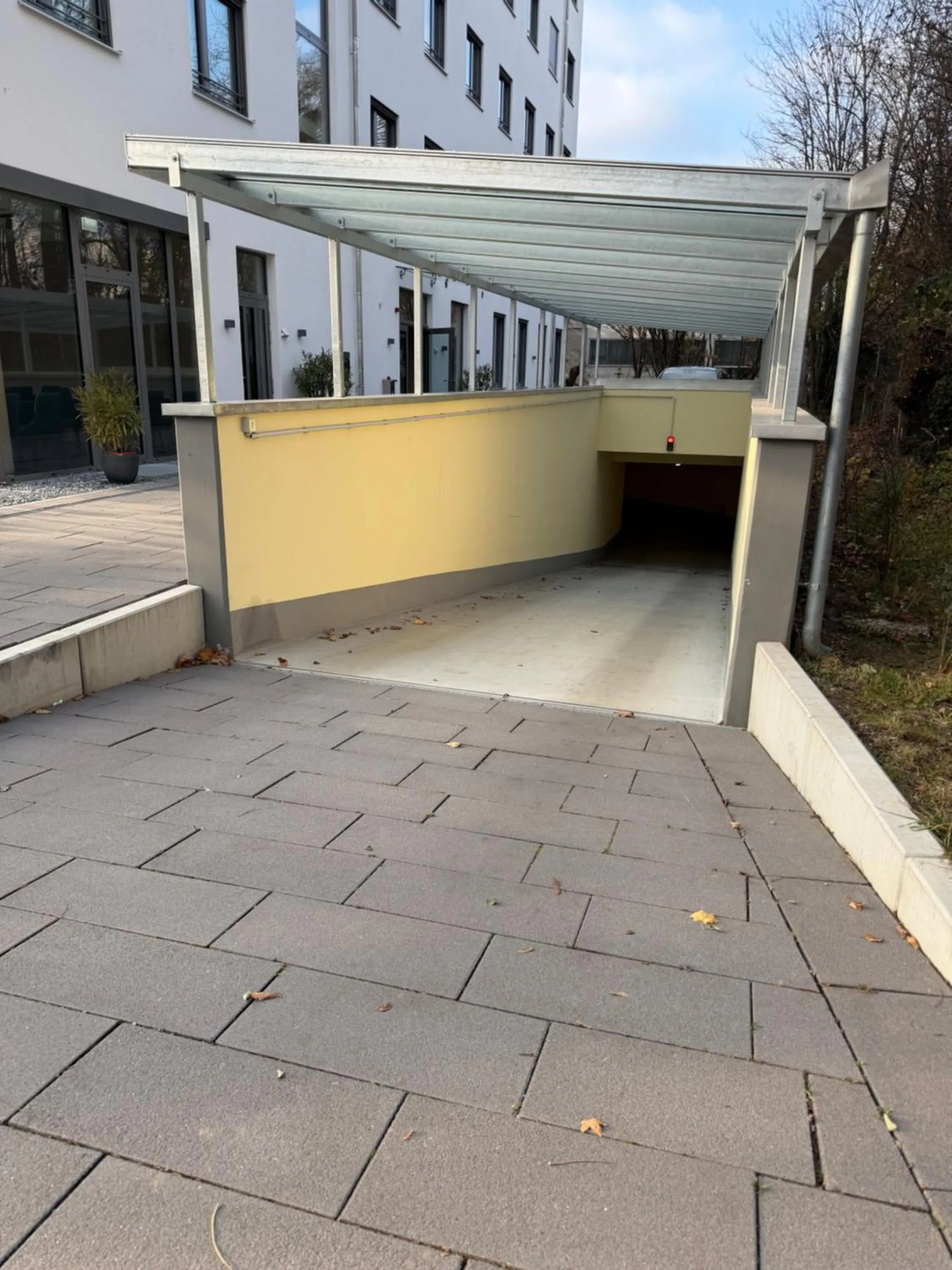 Property building in Lillys Hotel München