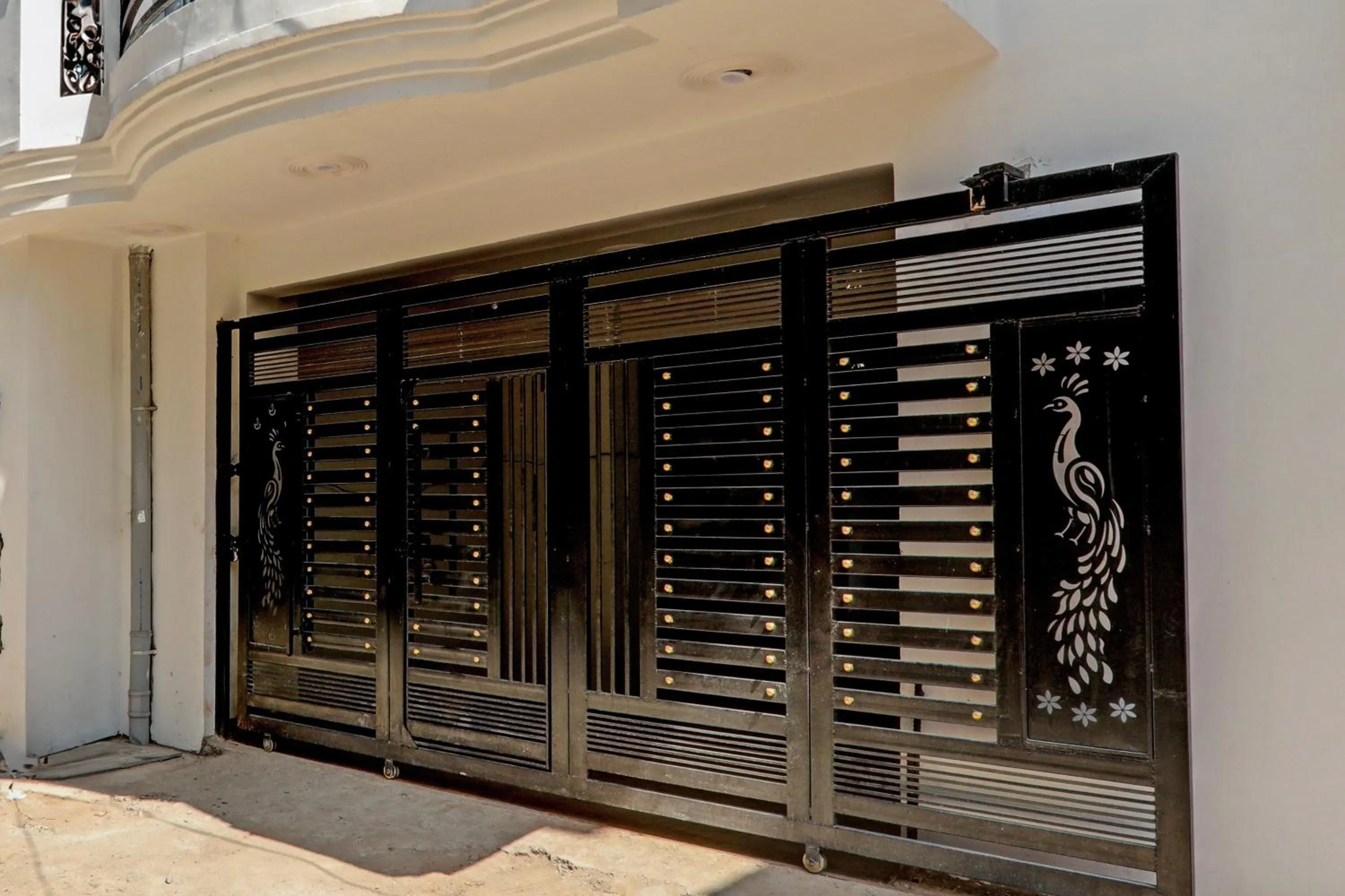 Facade/entrance in Hotel O Aanandwan Palace