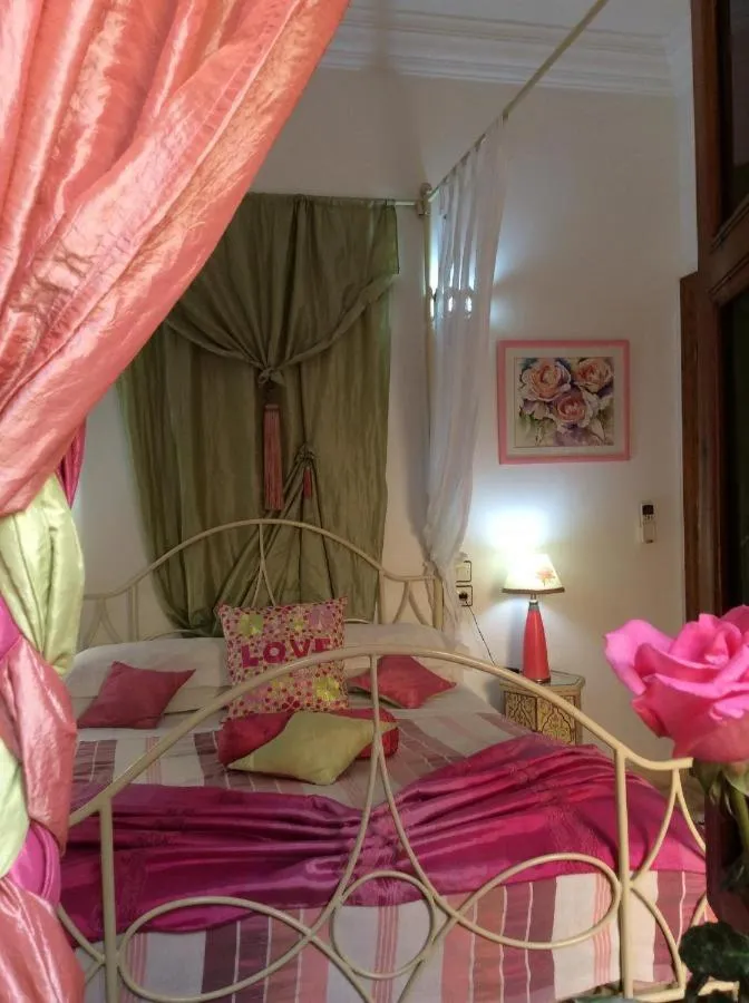 Bed in Riad Aquarelle By GE