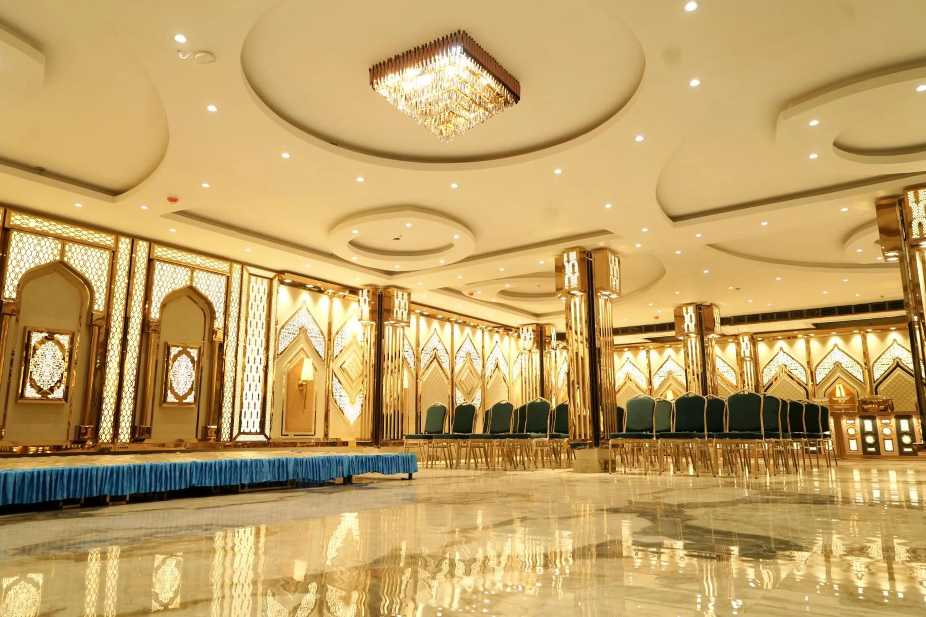 Banquet/Function facilities in BANMALI REGENCY