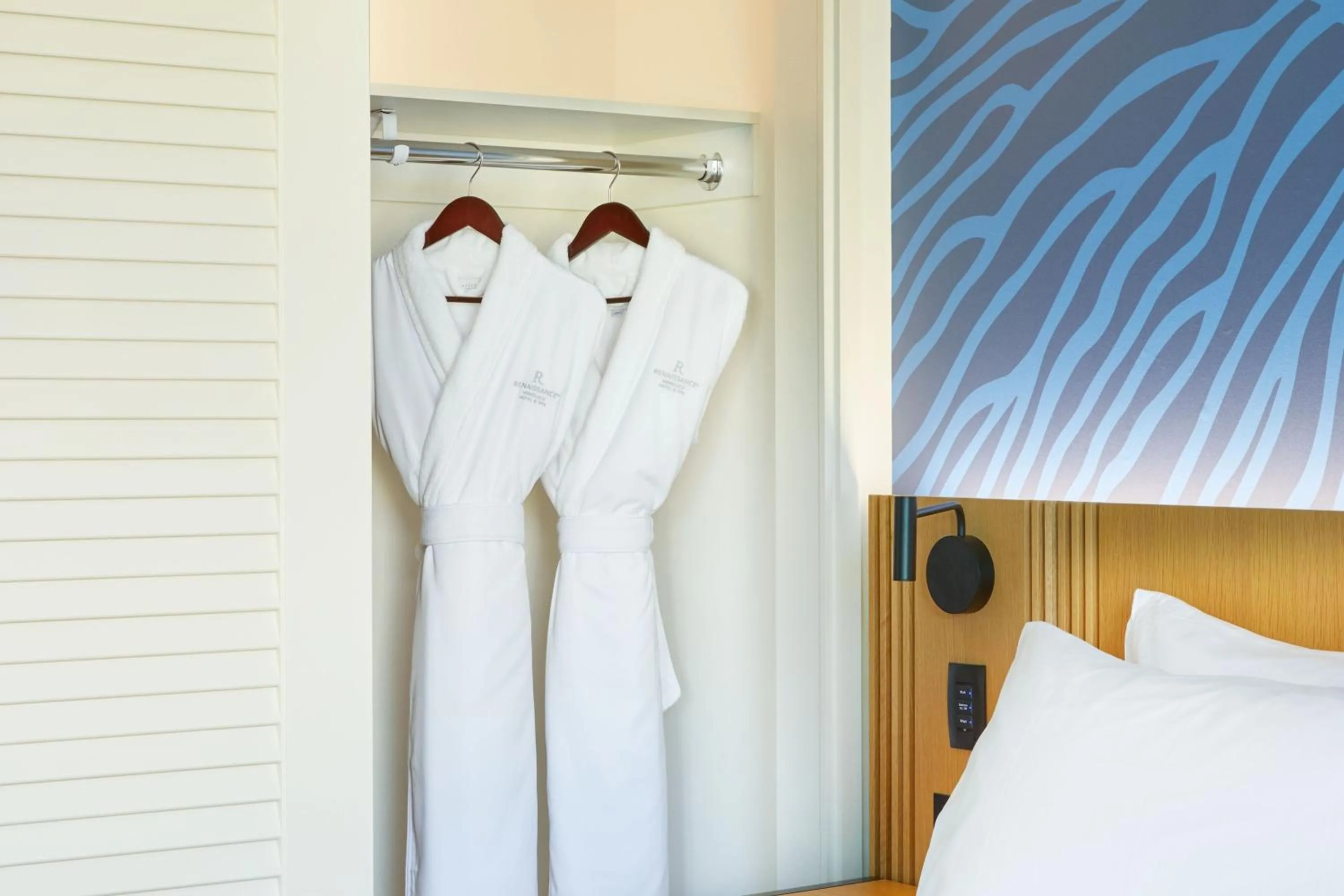 Photo of the whole room in Renaissance Residences Oahu Honolulu