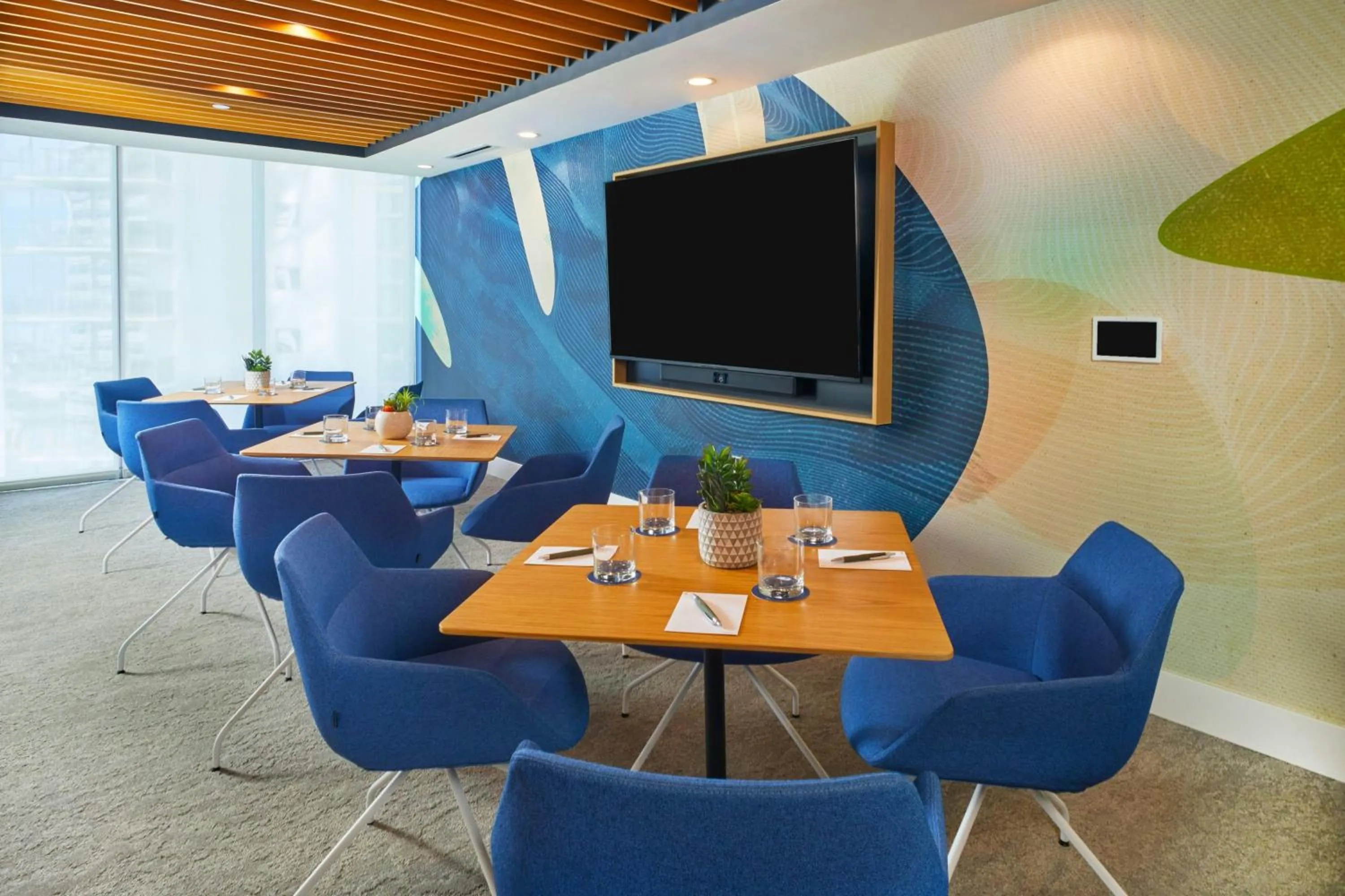 Meeting/conference room in Renaissance Residences Oahu Honolulu