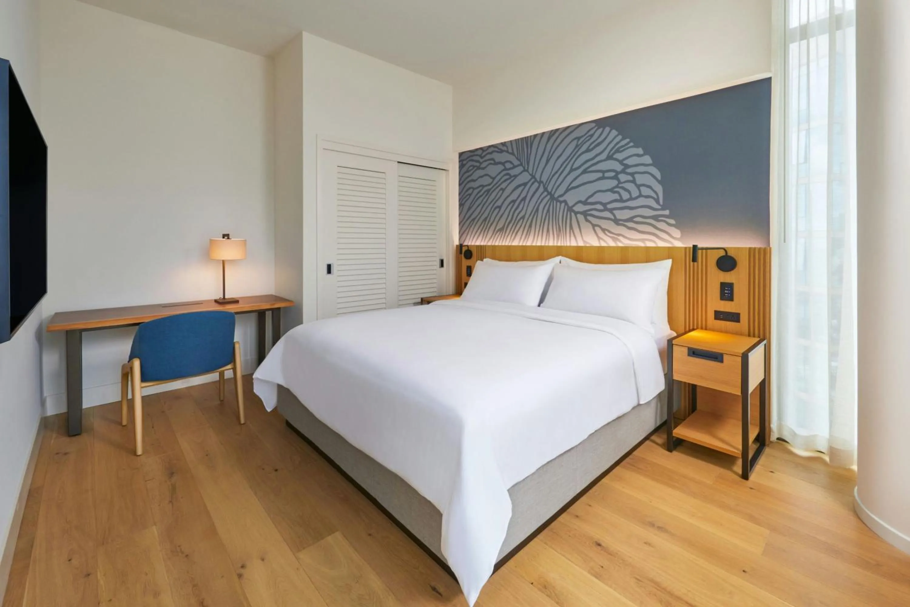 Photo of the whole room in Renaissance Residences Oahu Honolulu