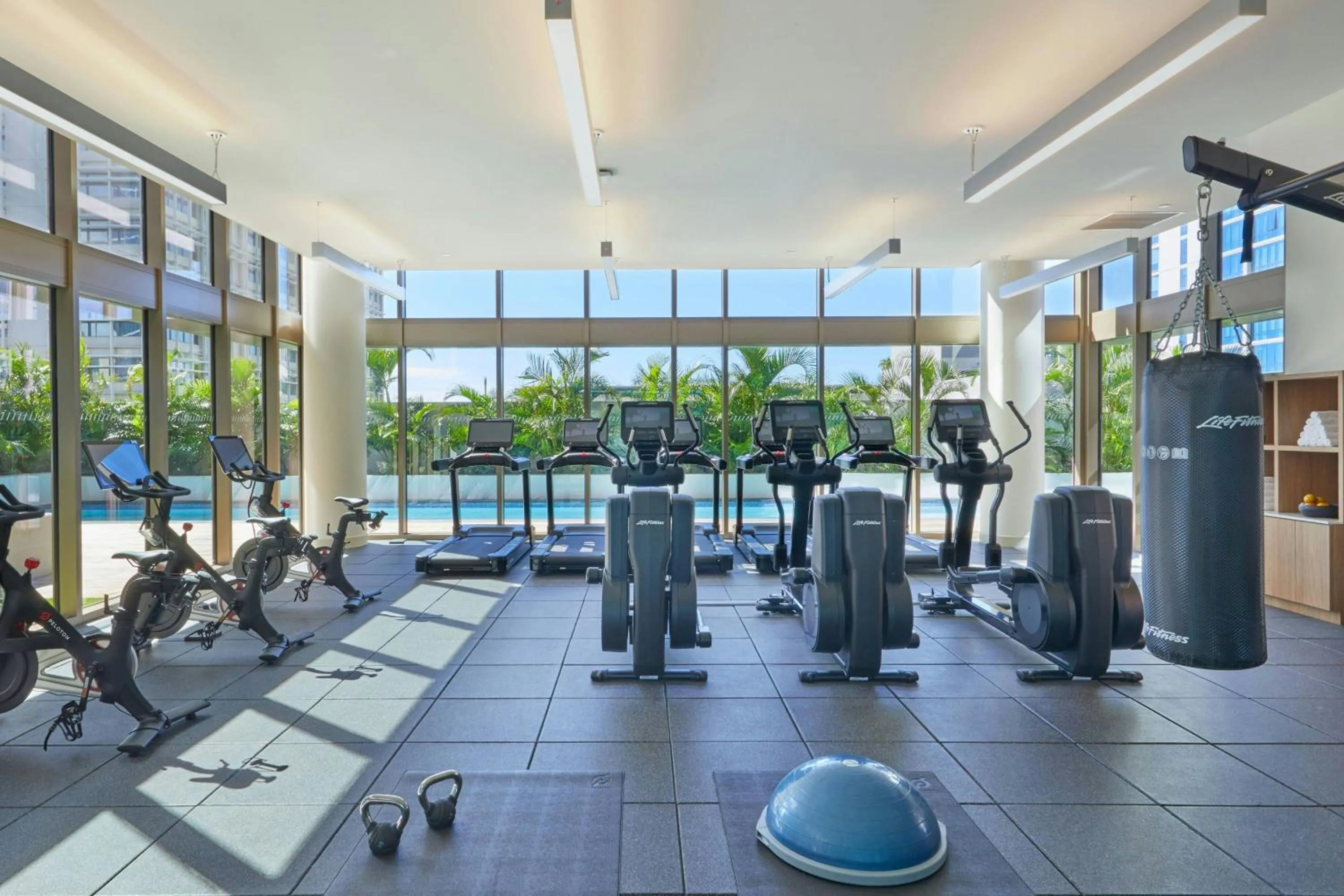 Fitness centre/facilities in Renaissance Residences Oahu Honolulu