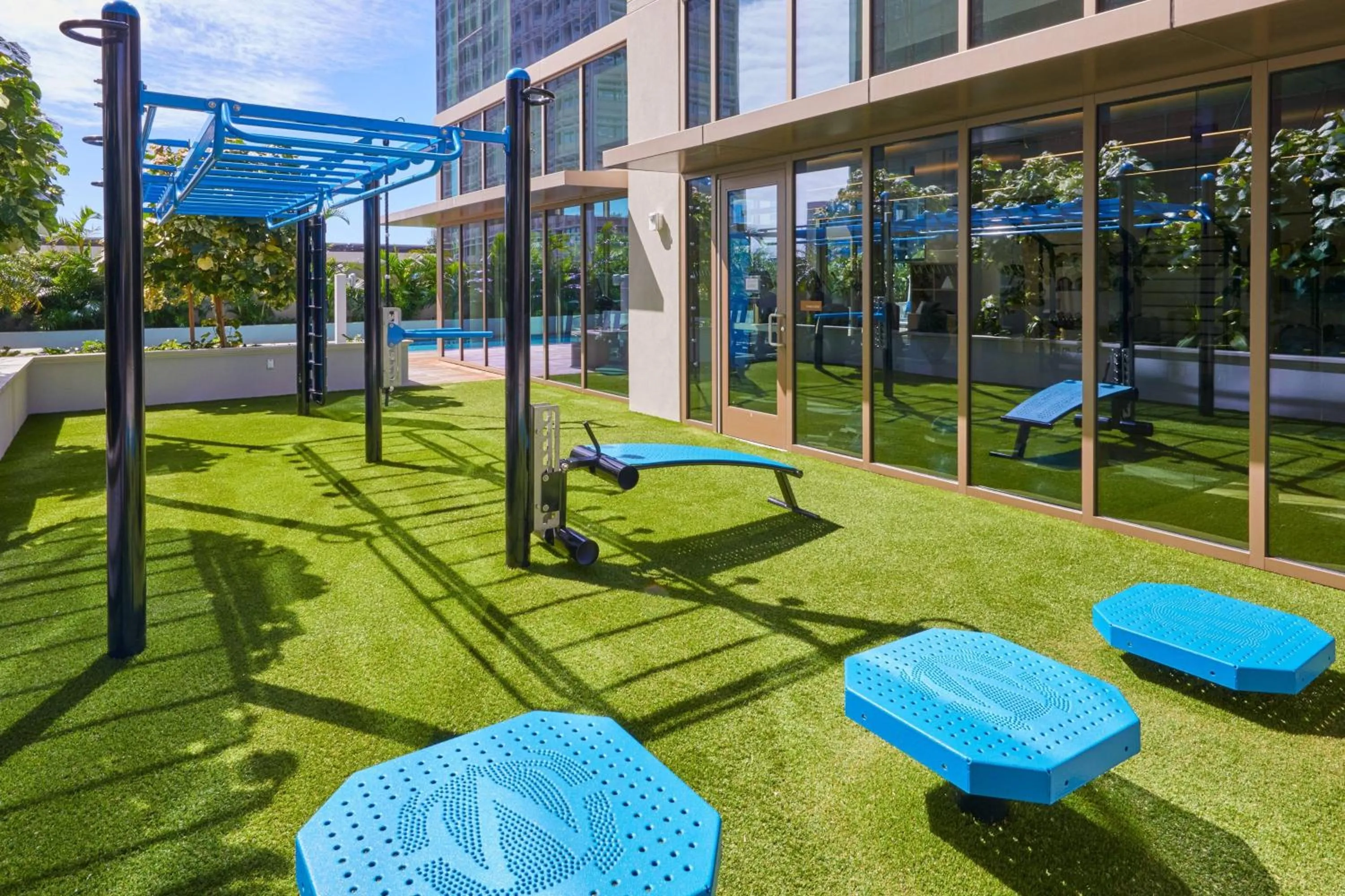 Fitness centre/facilities in Renaissance Residences Oahu Honolulu