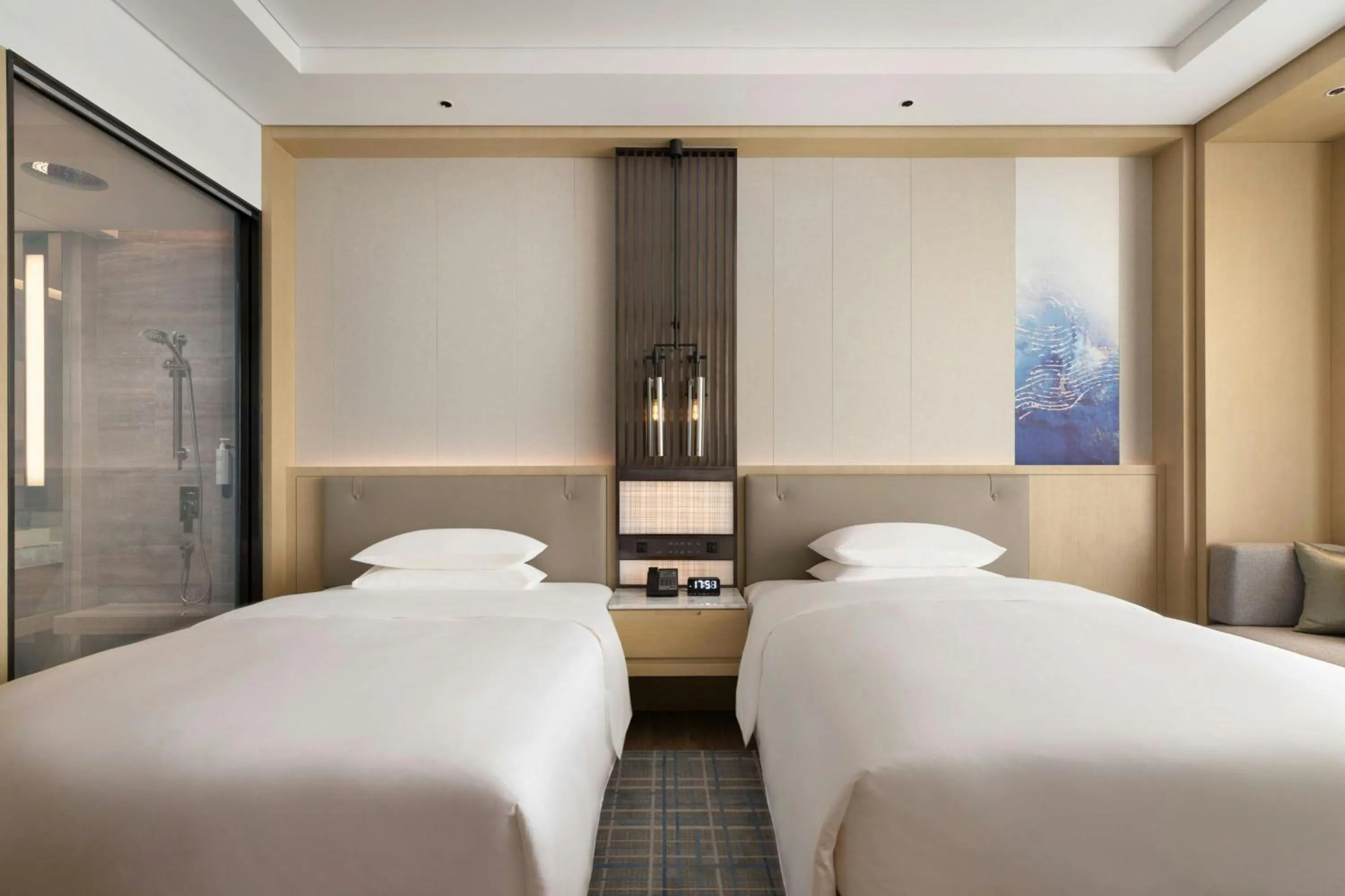Photo of the whole room, Bed in Courtyard by Marriott Shanwei Haifeng
