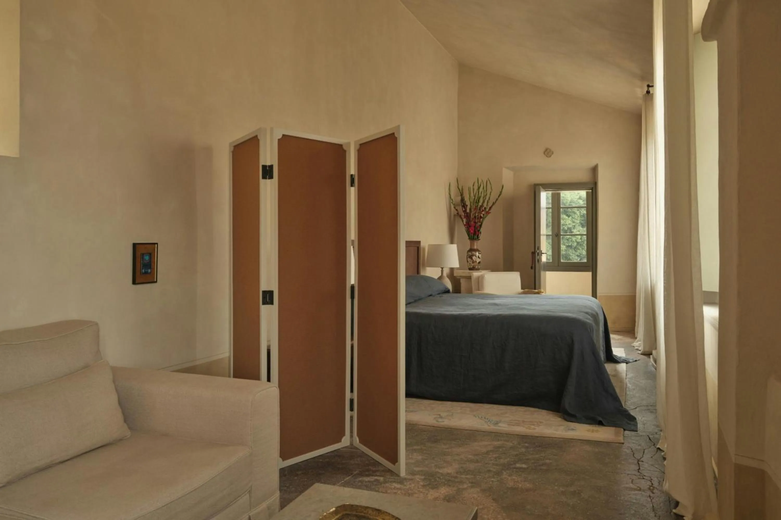 Bedroom, Bed in Hôtel du Couvent, a Luxury Collection Hotel, Nice